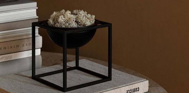 Audo Copenhagen Kubus auf Bowl Beistelltisch