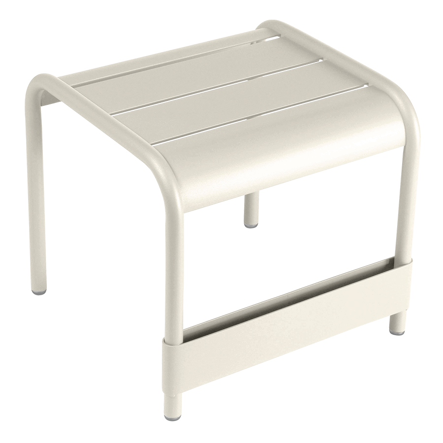 fermob luxembourg kleiner tisch 4160 lehmgrau 64485
