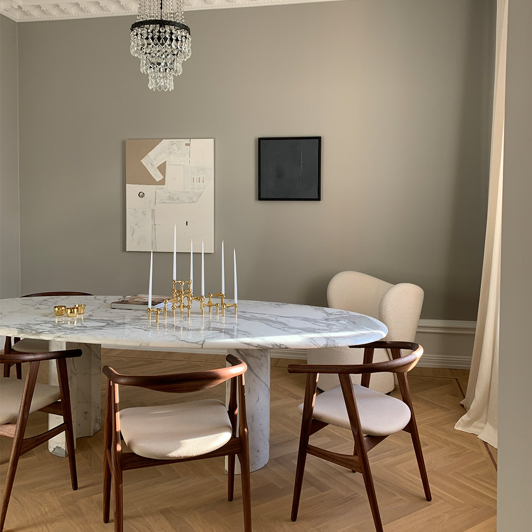 stoff nagel kerzenstaender gold weisse kerzen 71915