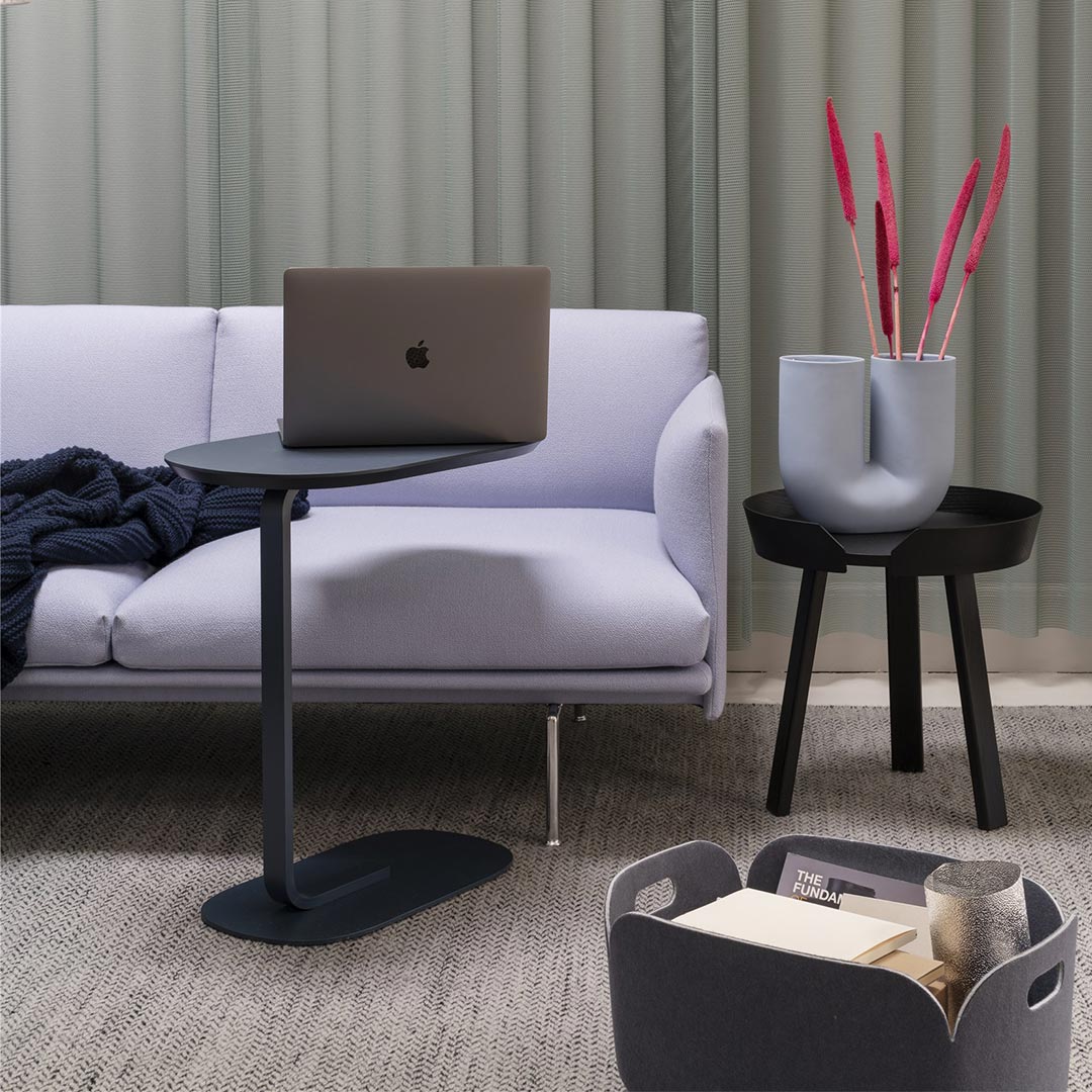 muuto kink vase light blue 67758