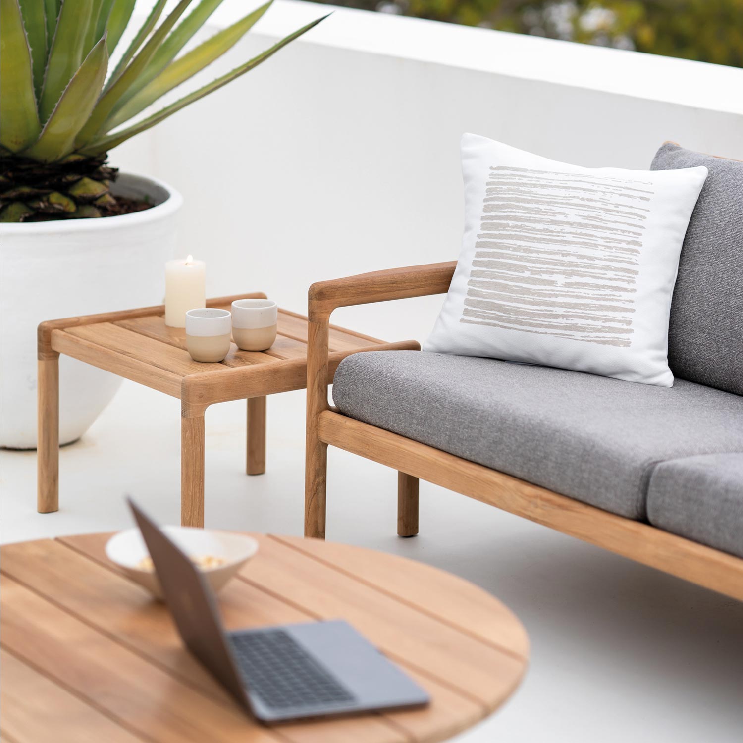 ethnicraft outdoorkissen white stripes sessel ambiente 87977