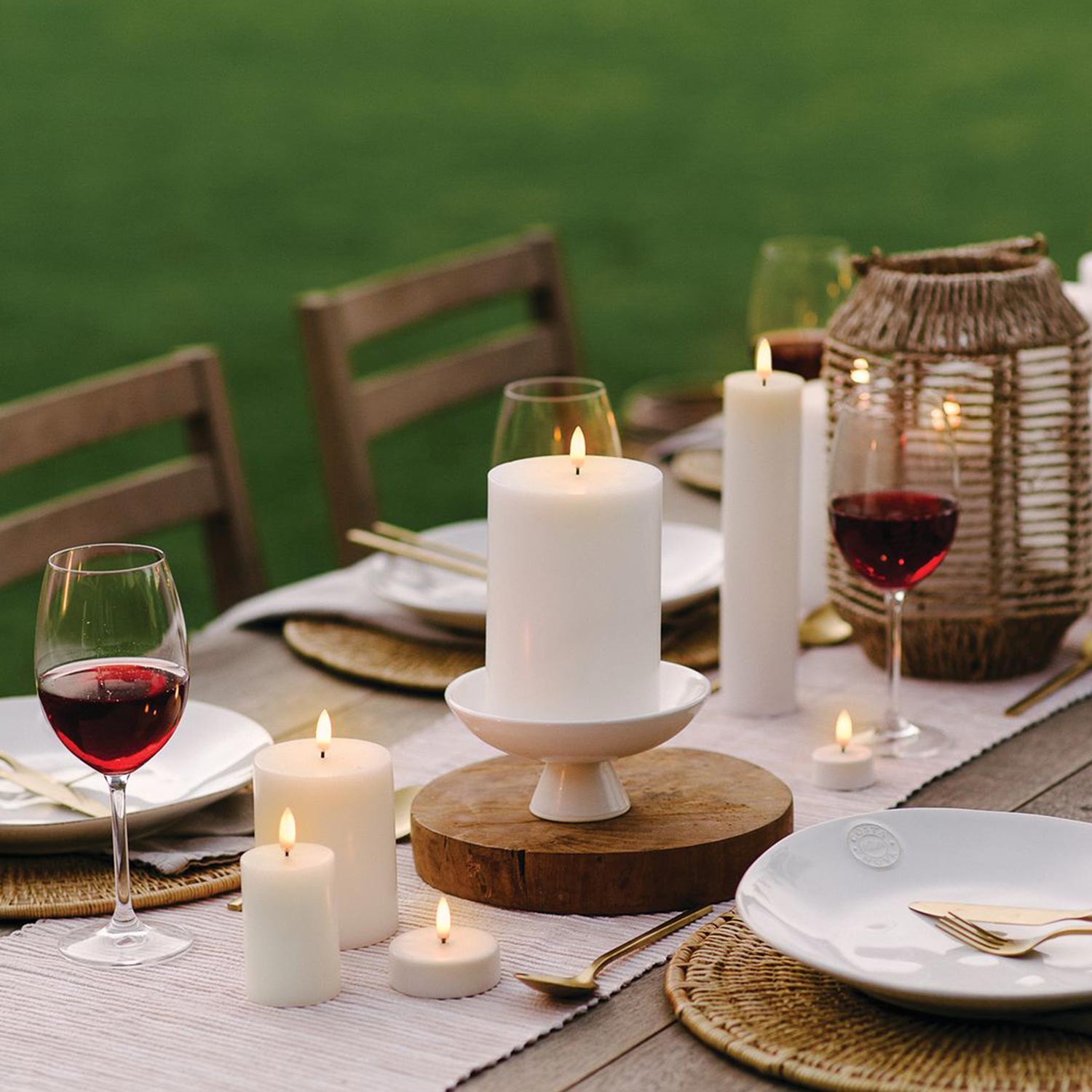 Uyuni Lighting - LED Stumpenkerze smooth 10x15 cm weiß