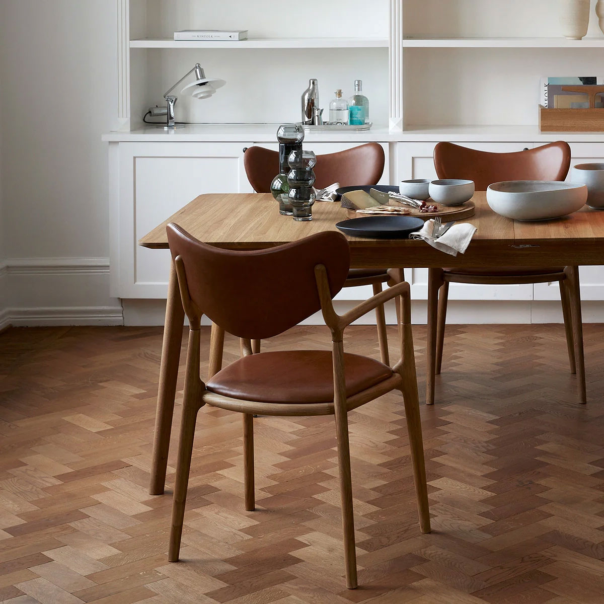 Ro Collection - Salon Stuhl schwarz Lack / P. schwarz stand.