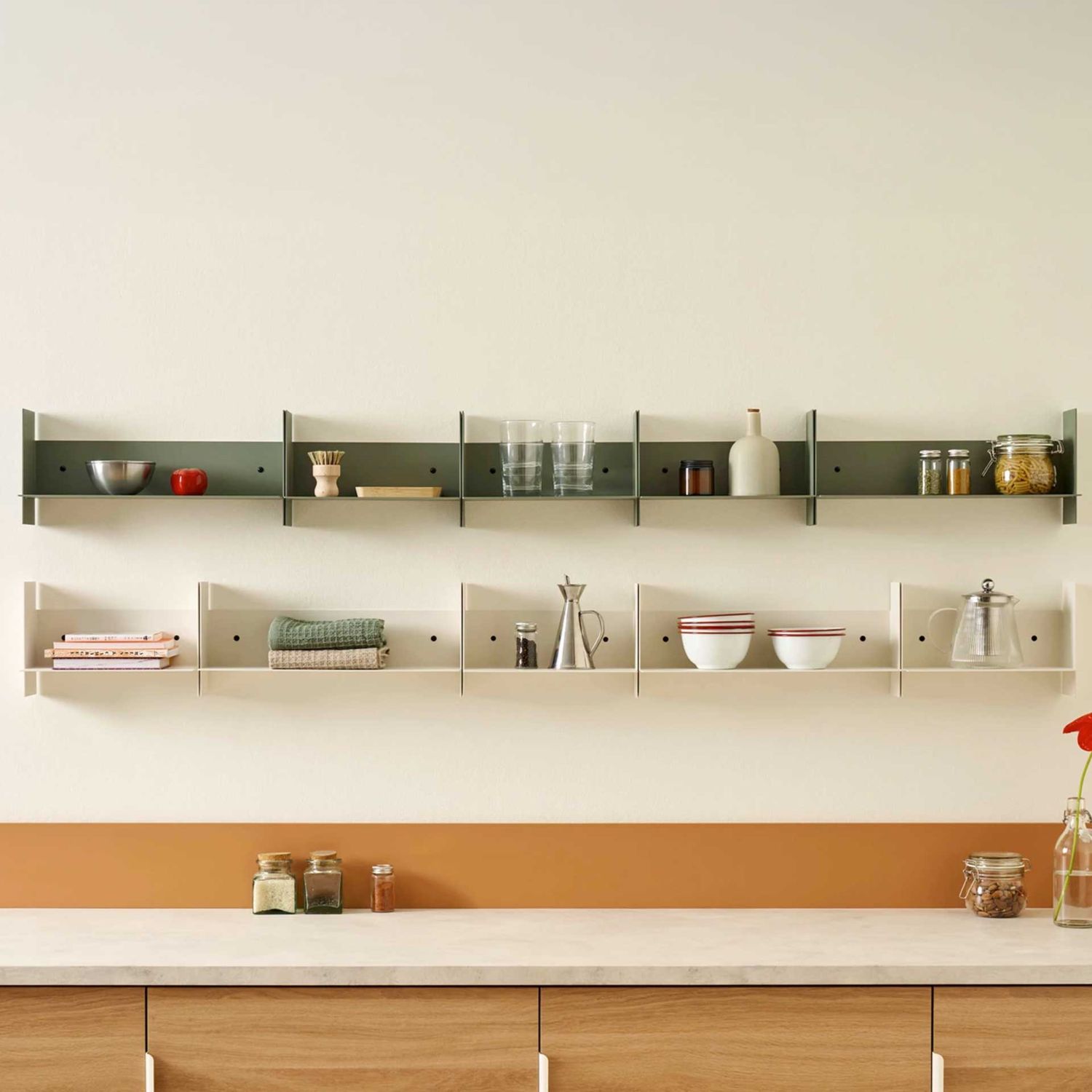 Tiptoe - PLI Wandregal 60 x 15 cm eukalyptusgrau