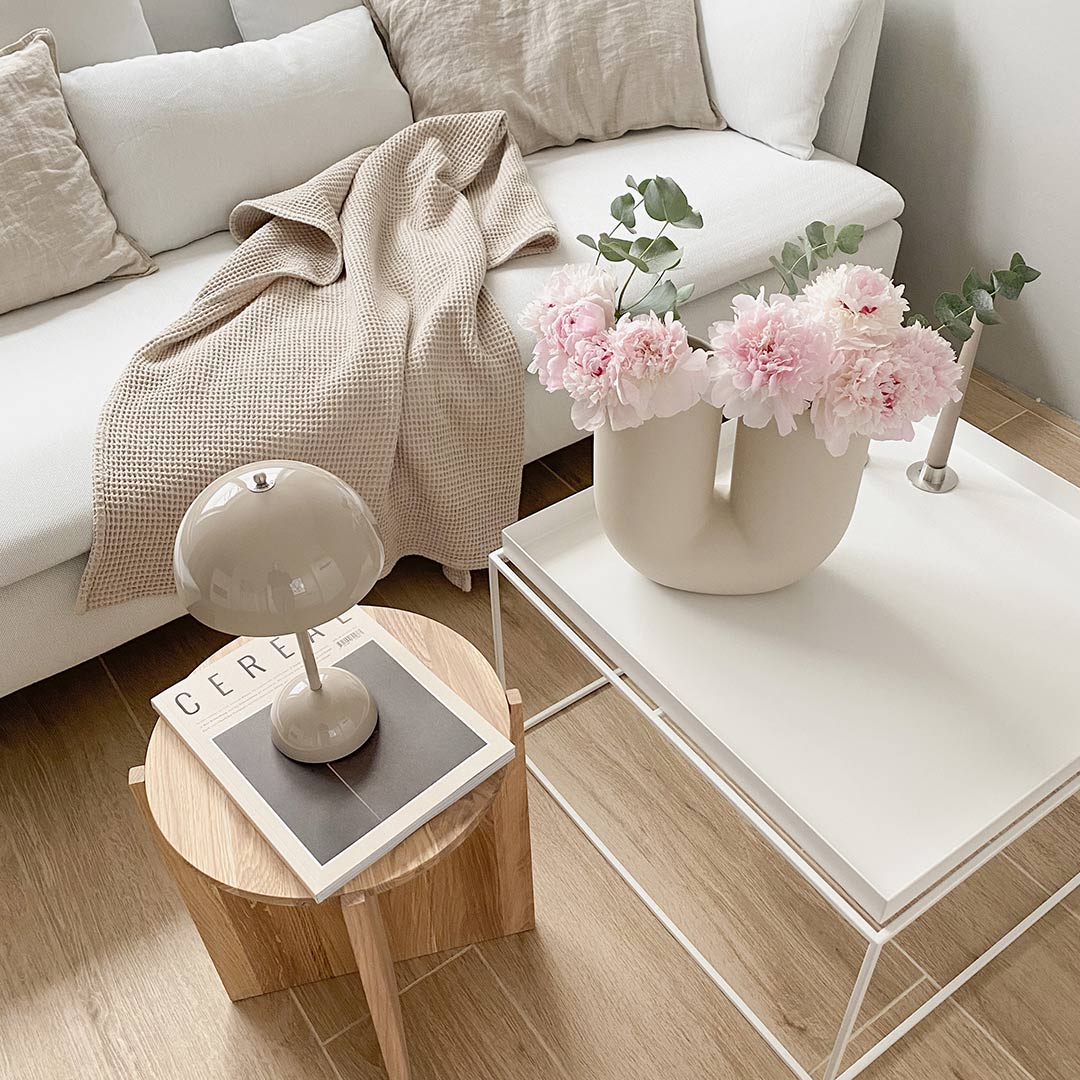 muuto kink vase sand 71525