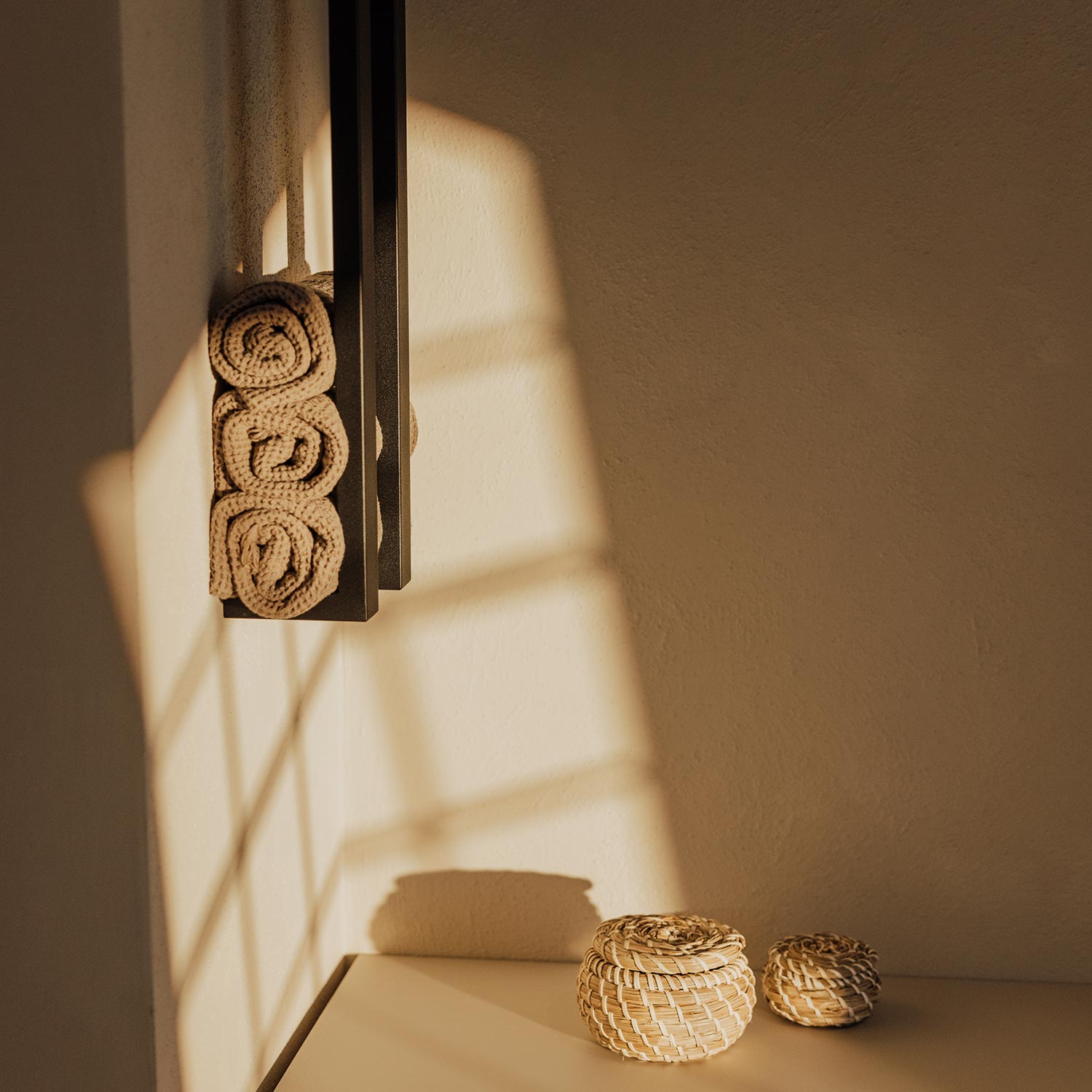 metallbude nali handtuchhalter schwarz badezimmer doppelt seitlich deko 96912