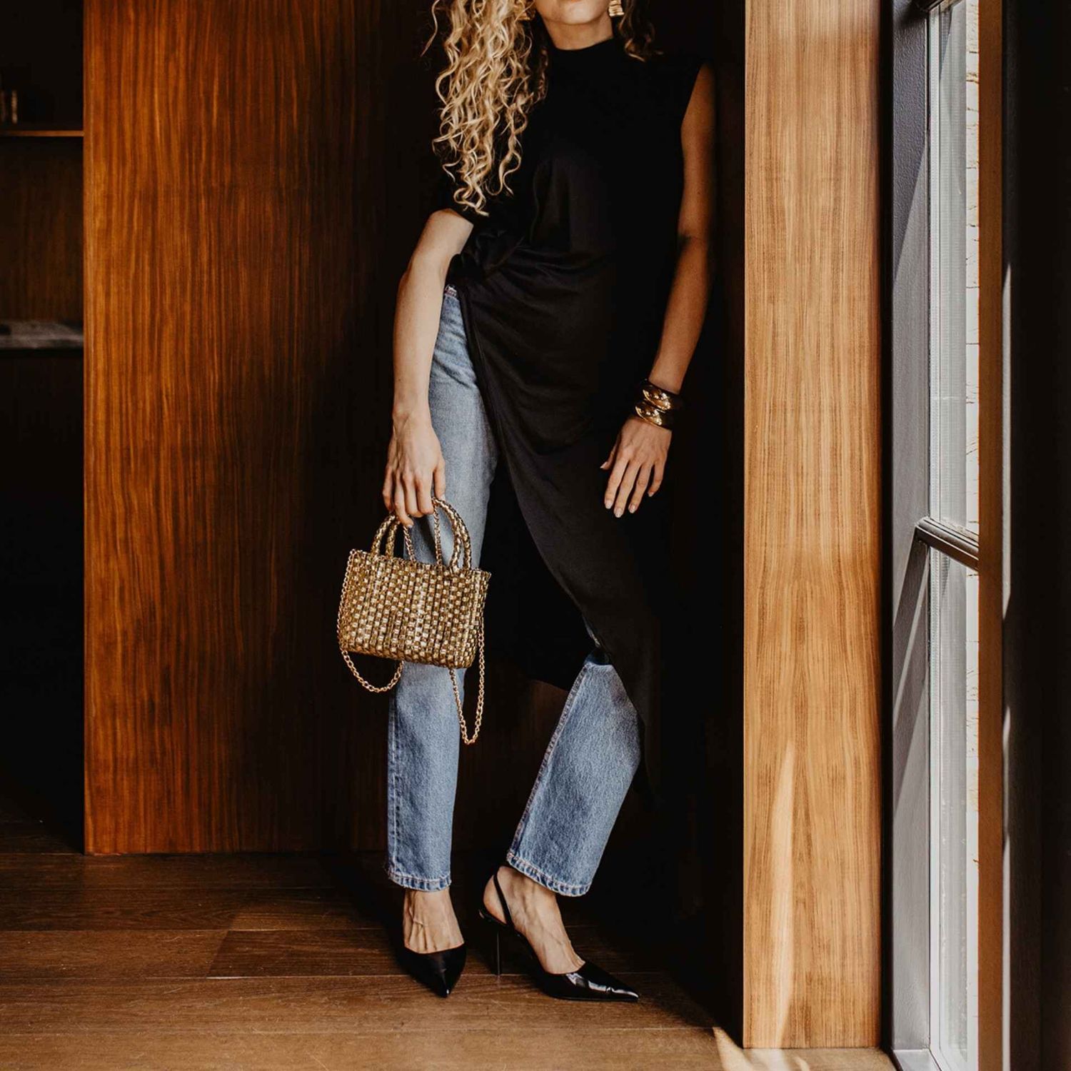 Handed By - Gigi Handtasche gold
