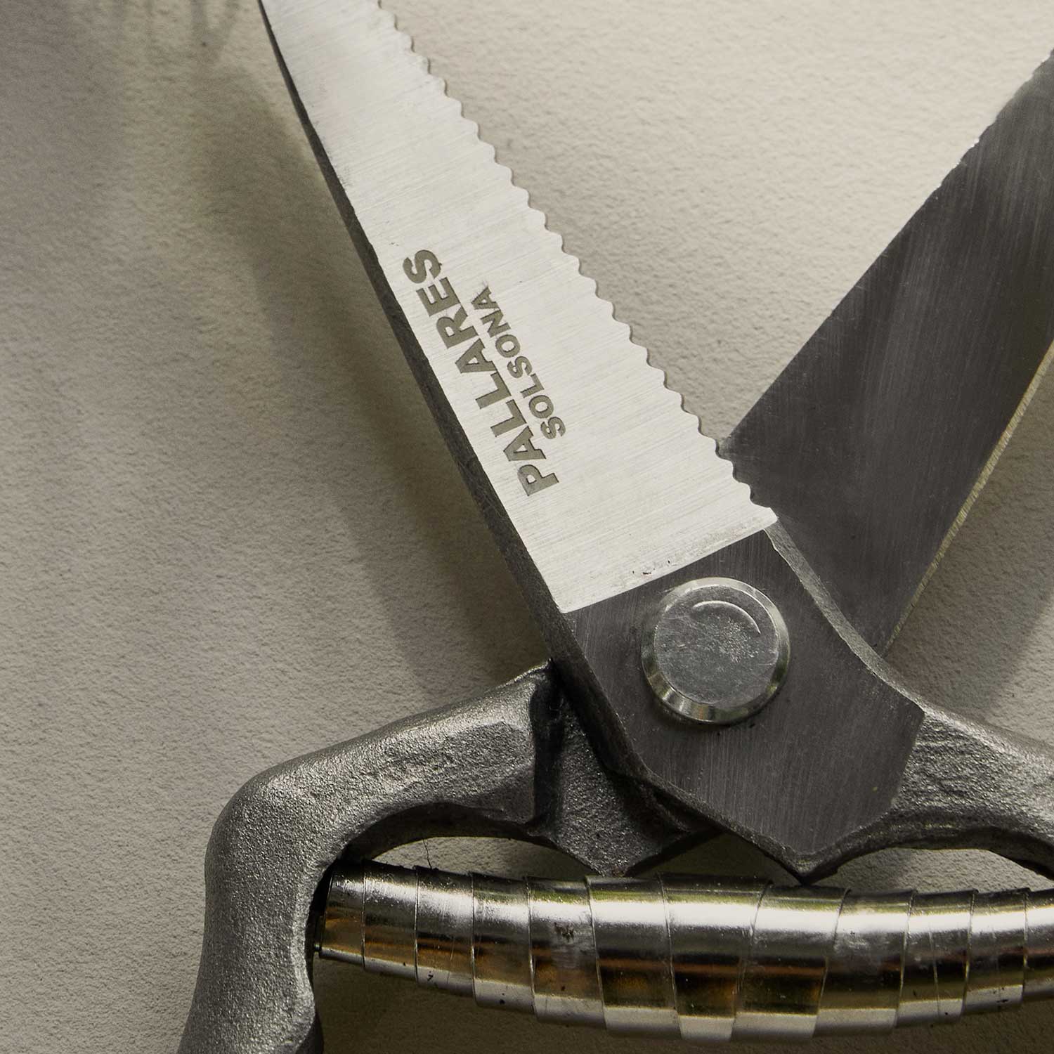 menu pallares gartenschere close up 93307