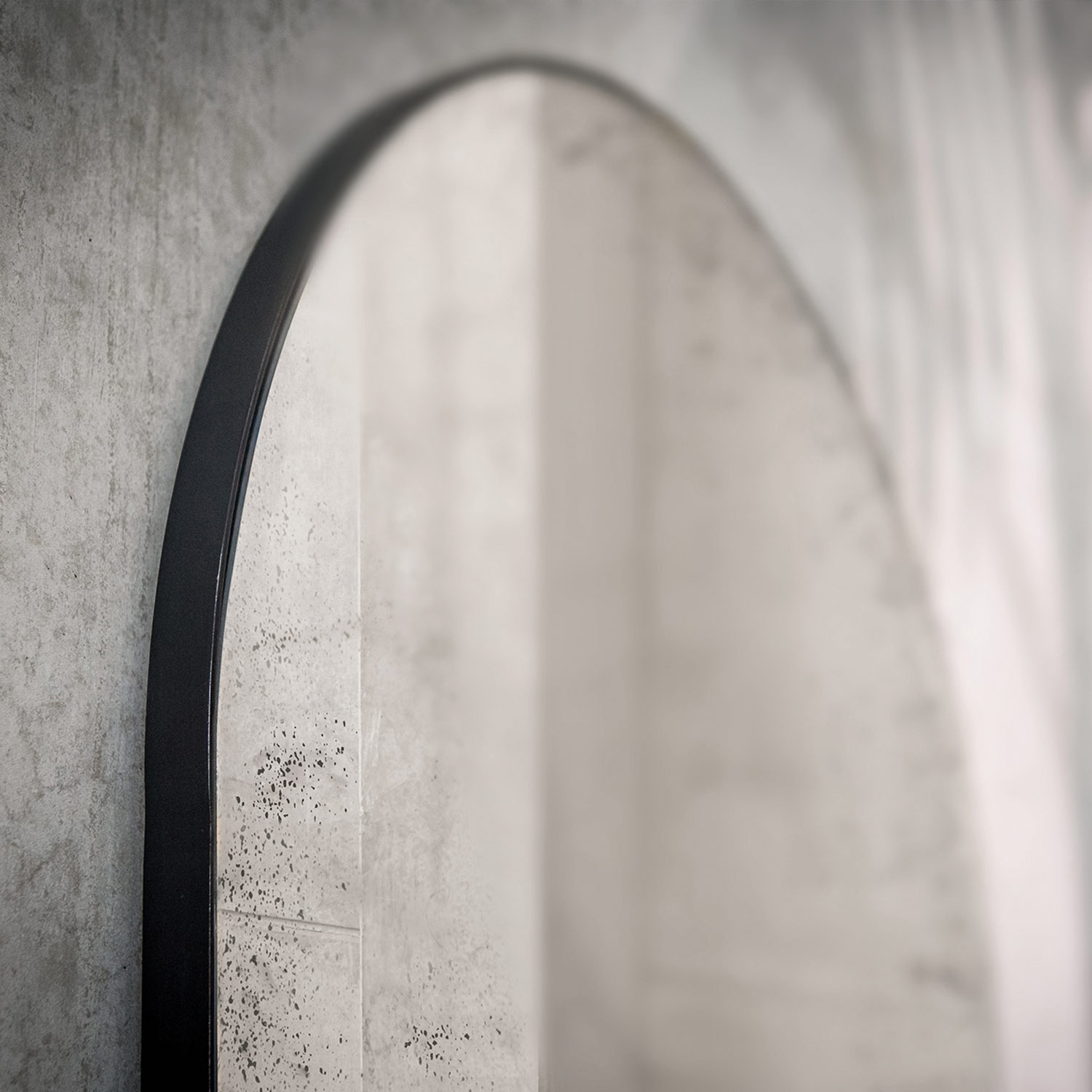 ethnicraft aged bodenspiegel halbrund close up 84612