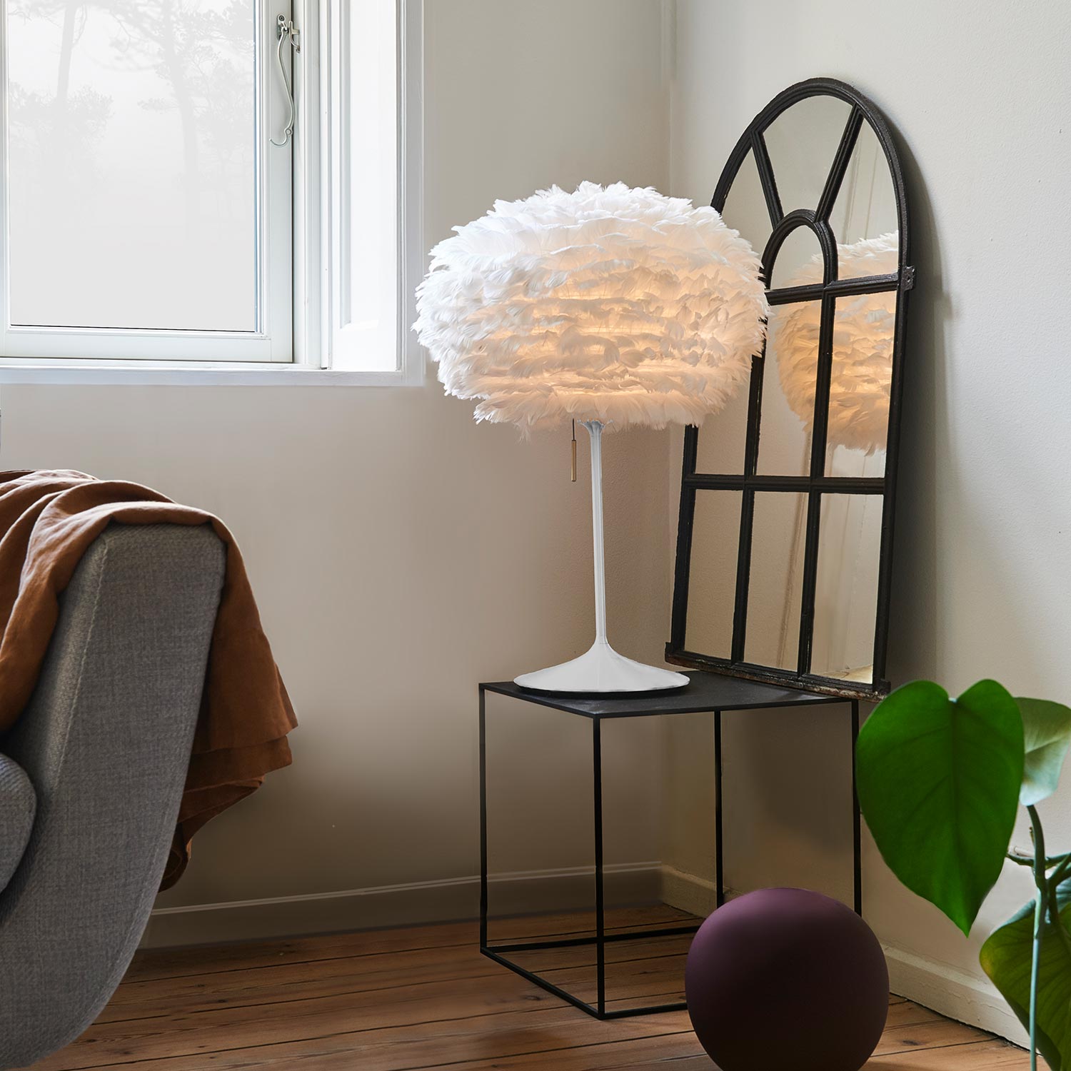 UMAGE - EOS mini weiß + Santé Tisch schwarz