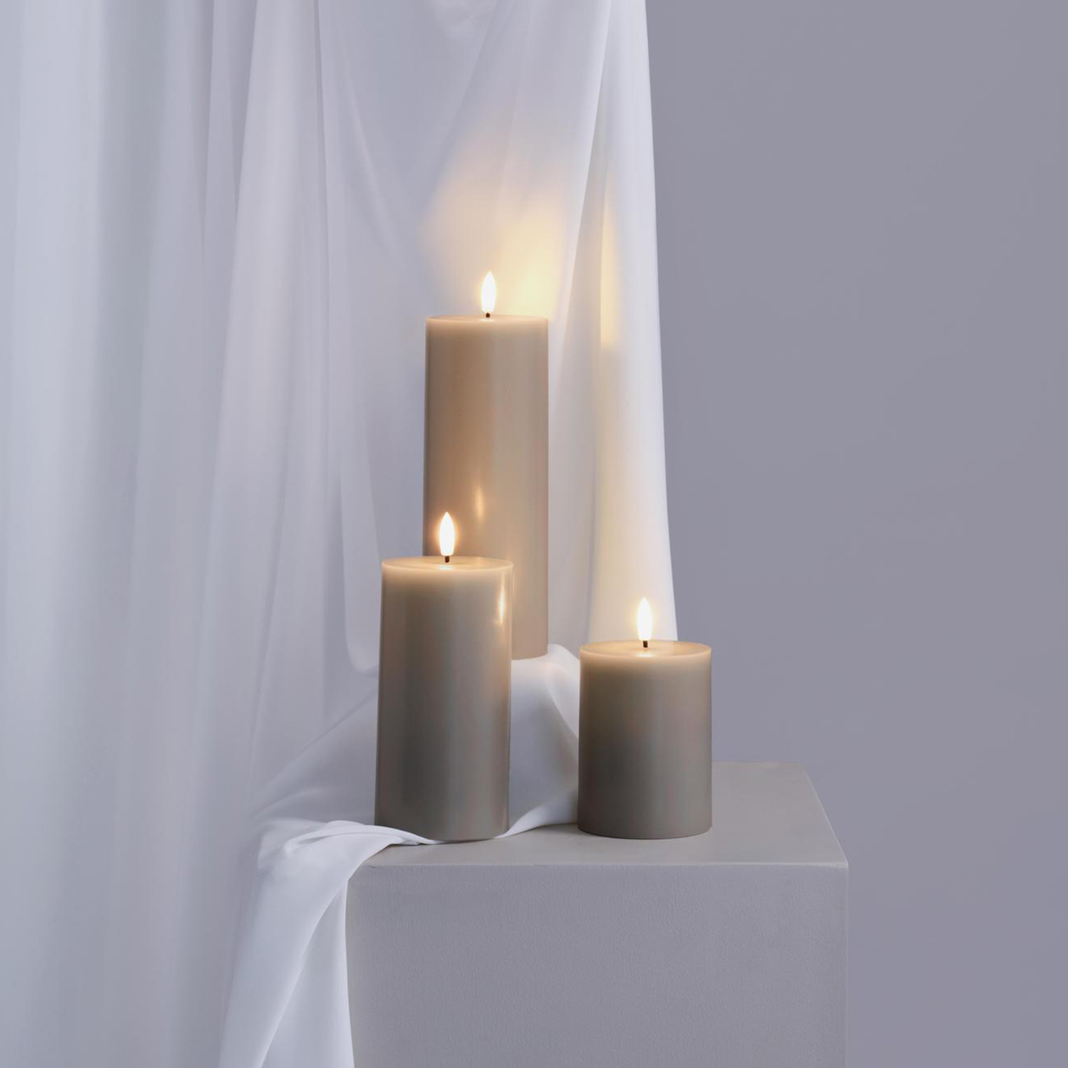 Moods&More - LED-Stumpenkerze Ø74x200mm charcoal