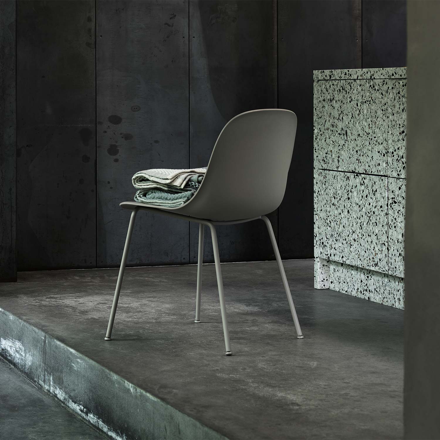 fiber side chair tube dustygreen muuto 53830