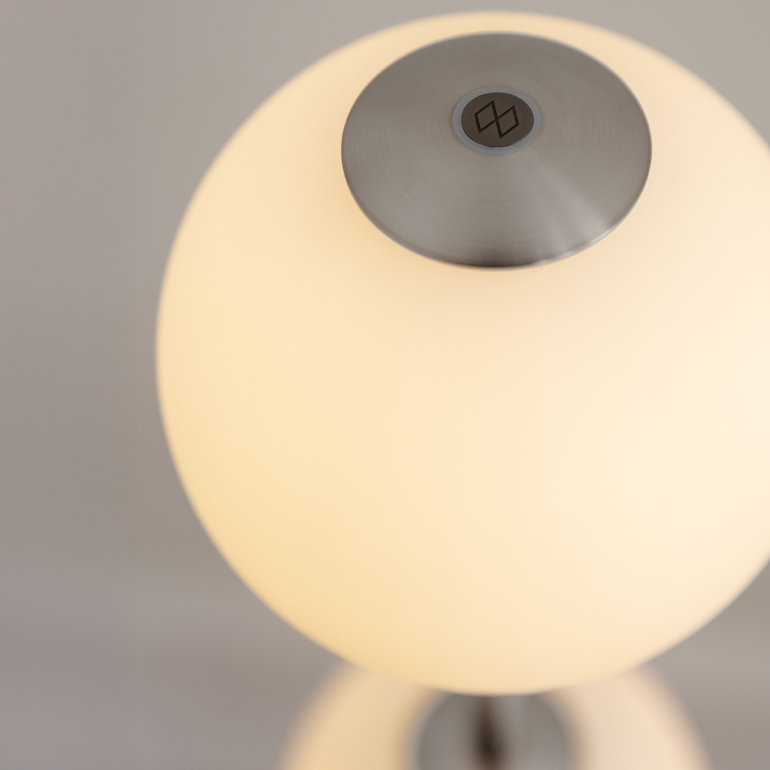 UMAGE - Audrey Stehleuchte stahl