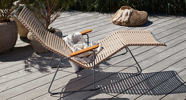 HOUE Liegestuehle Click Sunrocker Liegestuhl auf Terasse