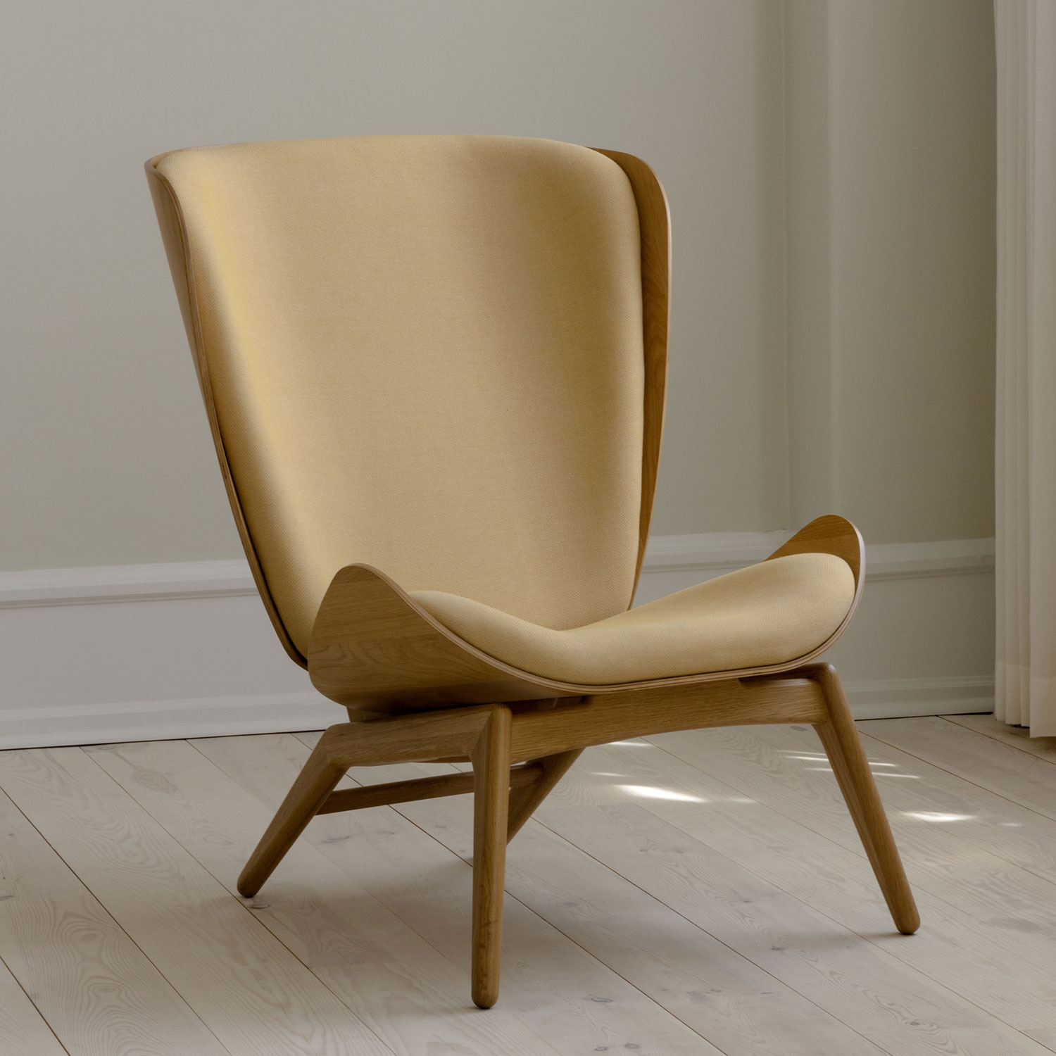 UMAGE The Reader oak summer sunshine 98085