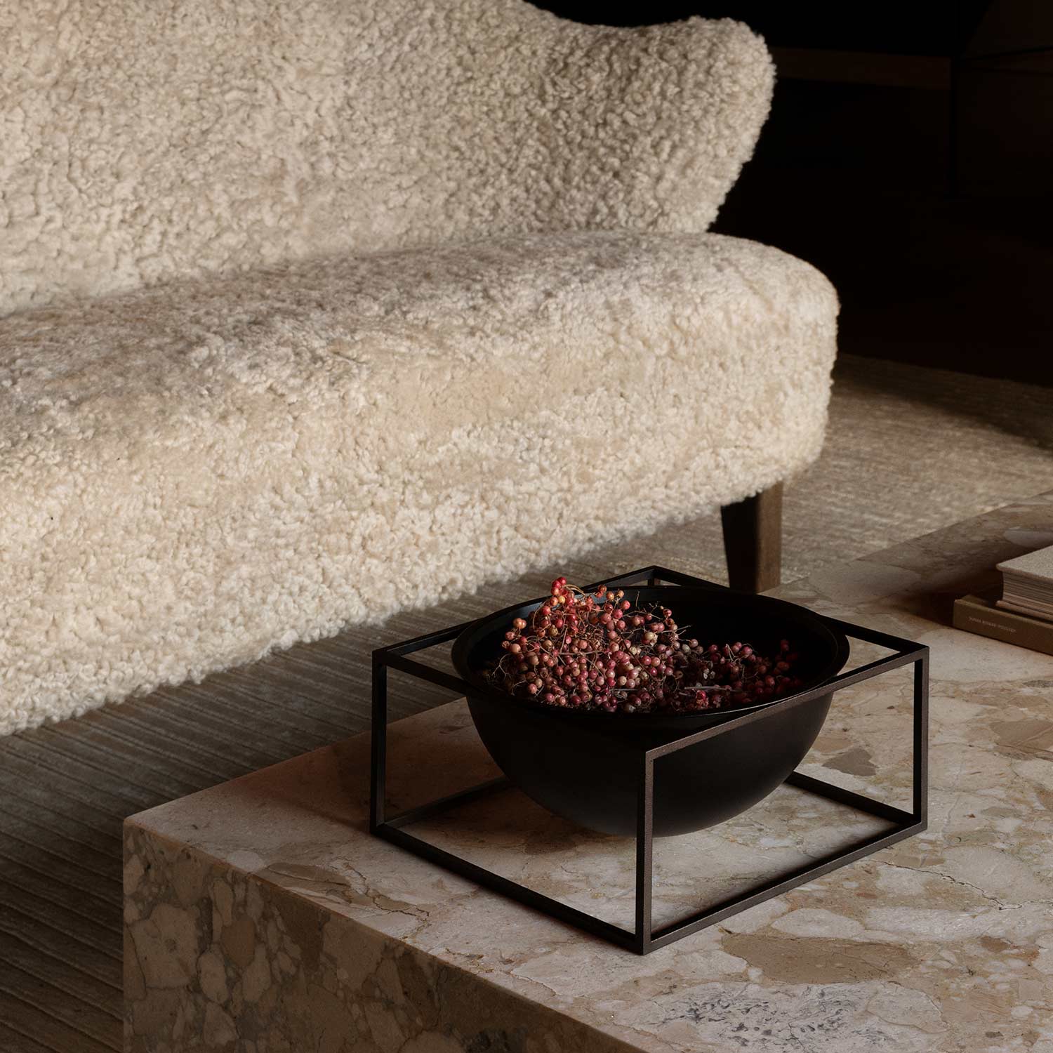 by lassen centerpiece bowl schwarz beistelltisch 93122