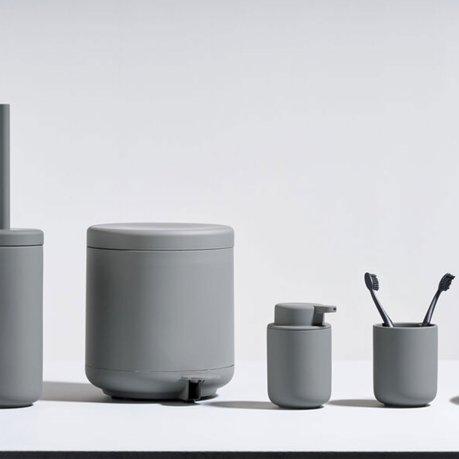 Zone Denmark - Ume Zahnbürstenbecher schwarz