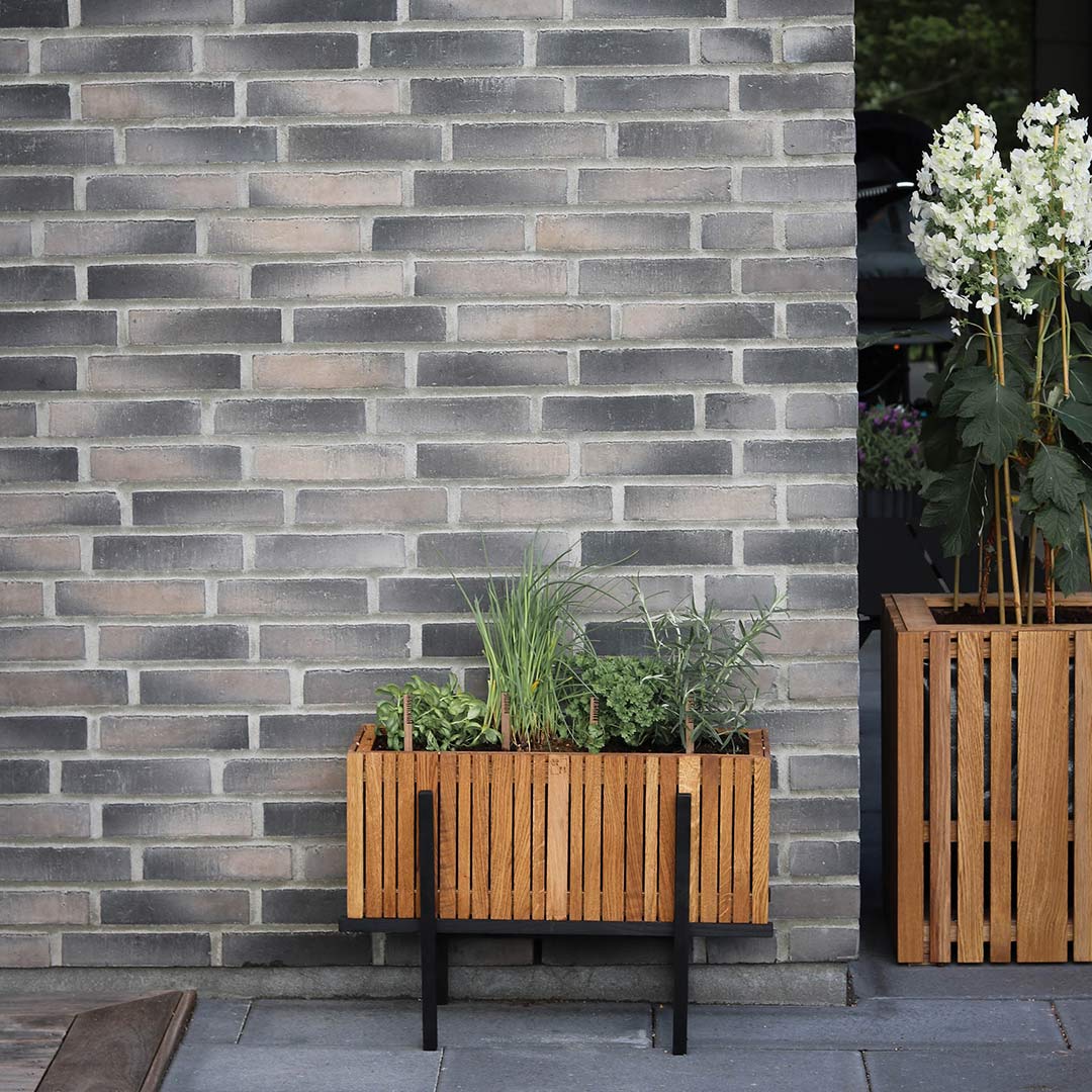 squarely grow wide stand wide black 77282