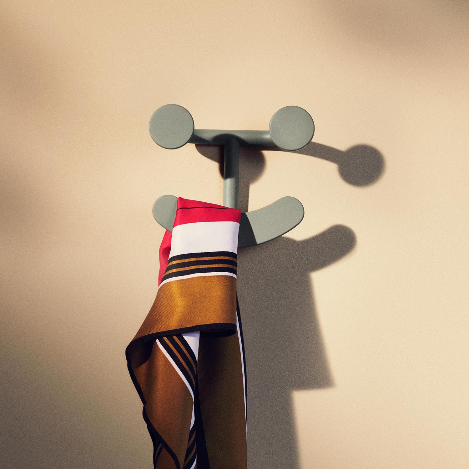 Garderobe Happy Hook Fritz Hansen 101913