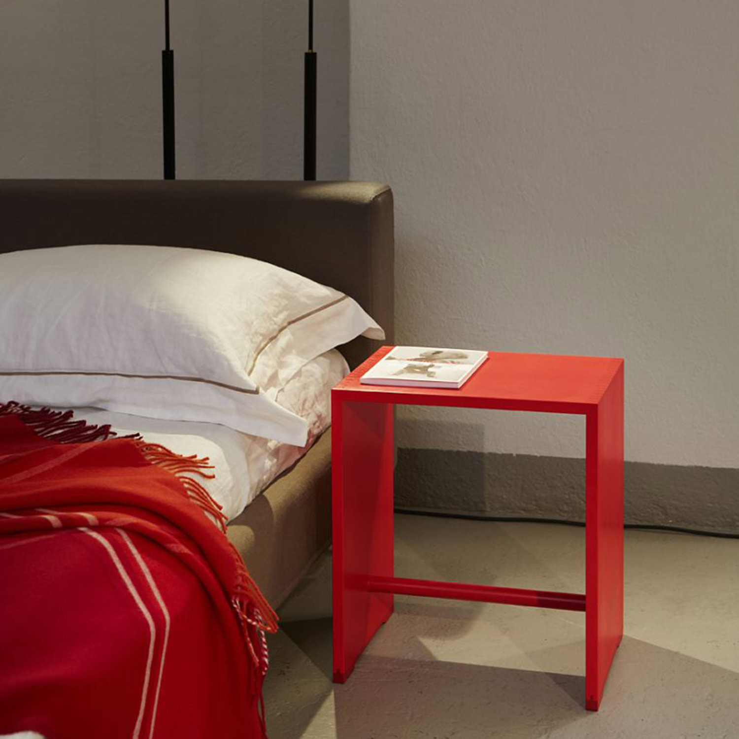 max bill ulmer hocker feuerrot schlafzimmer 91409