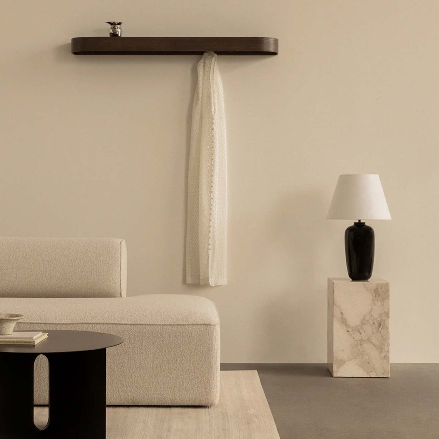 Audo - Plinth Podium cube sand