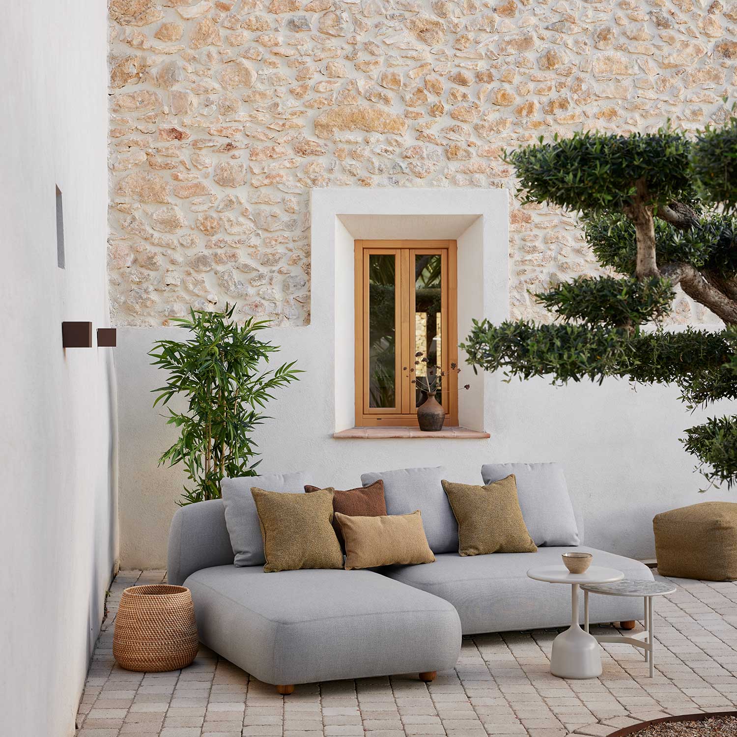 cane line capture chaiselongue hellgrau 98735