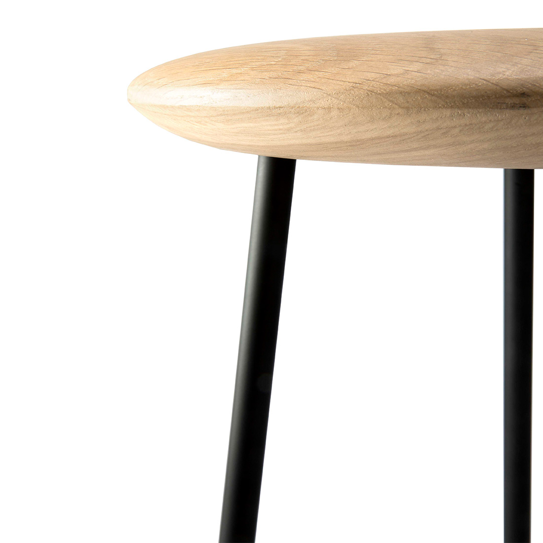 ethnicraft baretto barhocker freisteller close up sitz 89264