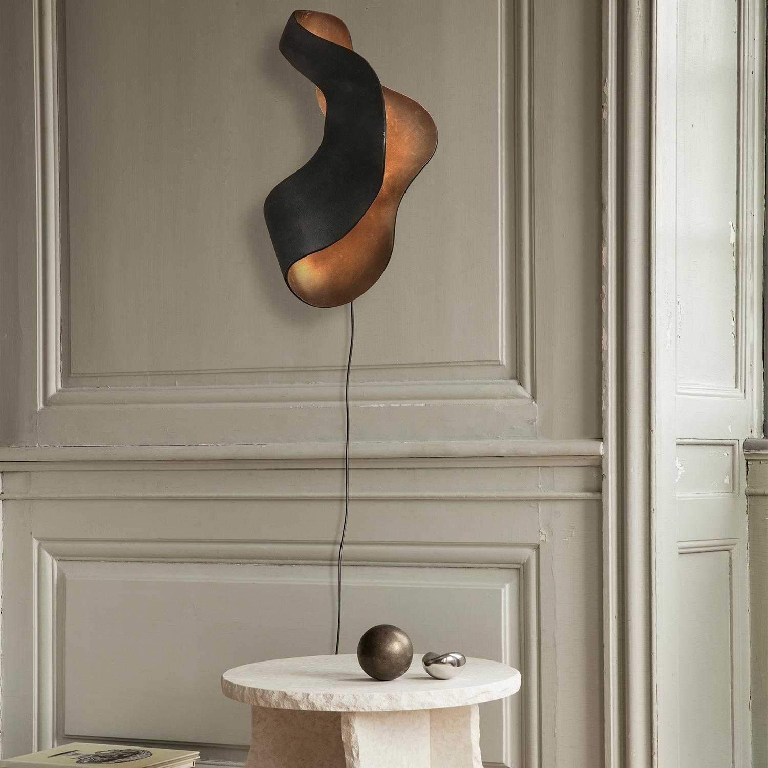 ferm living oyster wandleuchte schwarz 75062