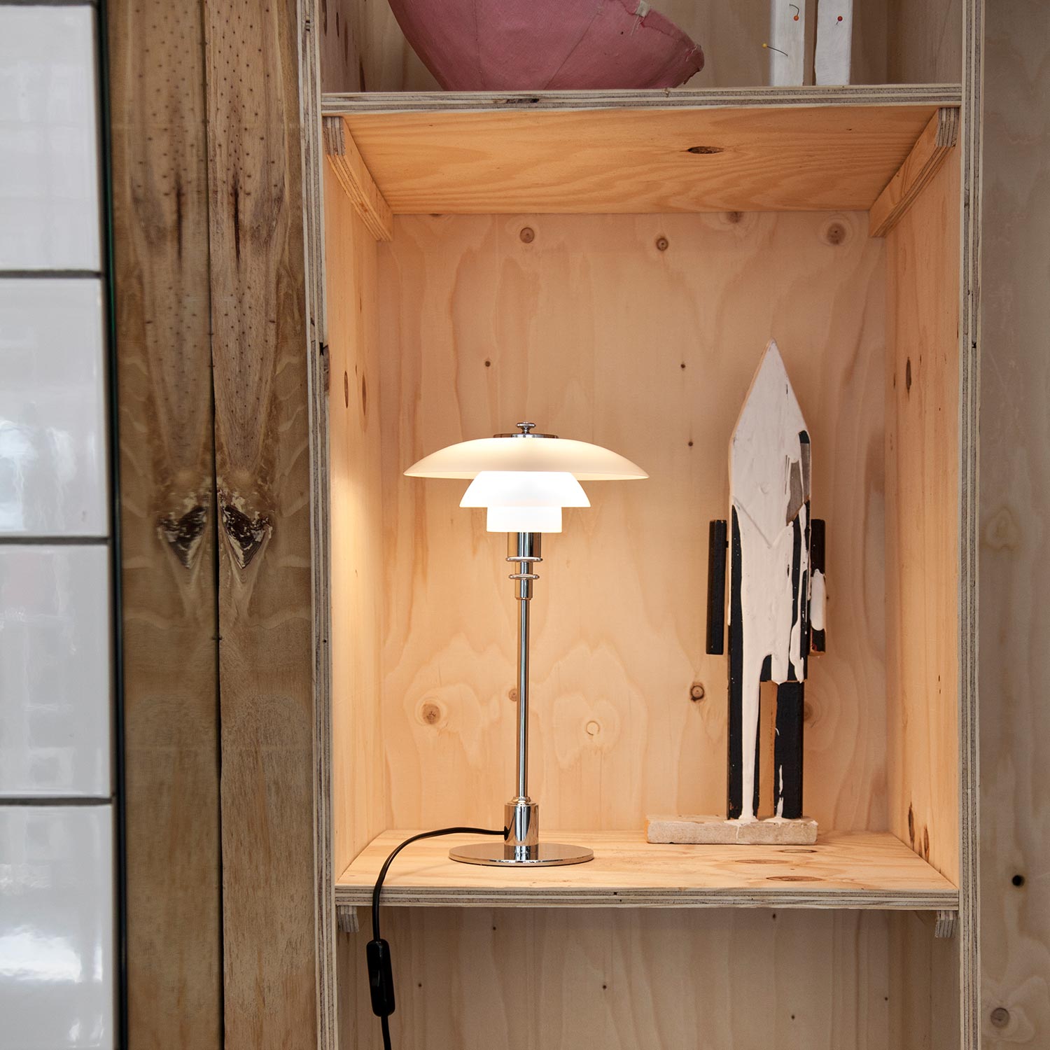 Louis Poulsen PH 21 tischlampe in regal 106115