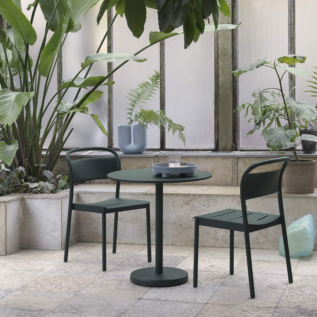 muuto linear steel cafetisch dark green rund outdoor 65376