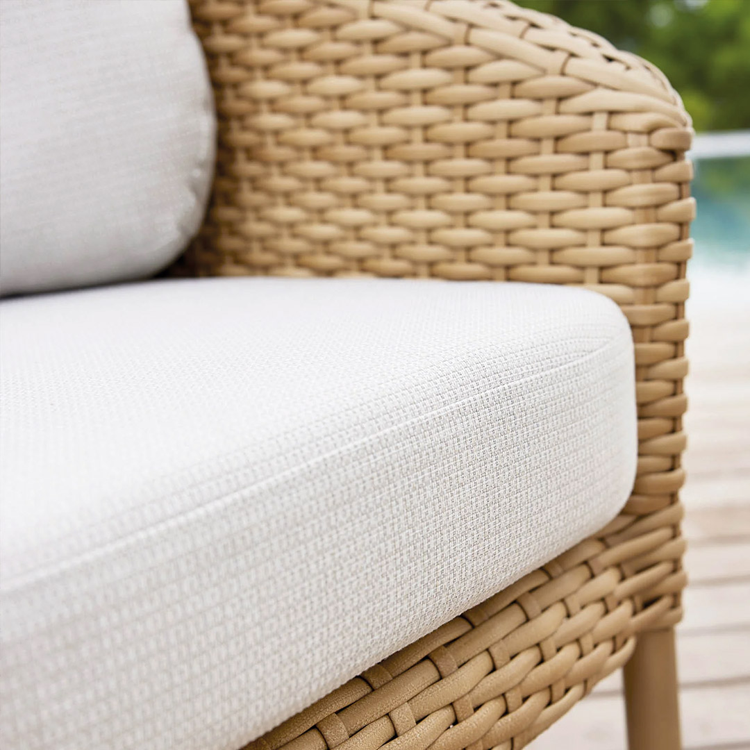 cane line ocean 2 sitzer sofa terrasse close up ambiente 89363