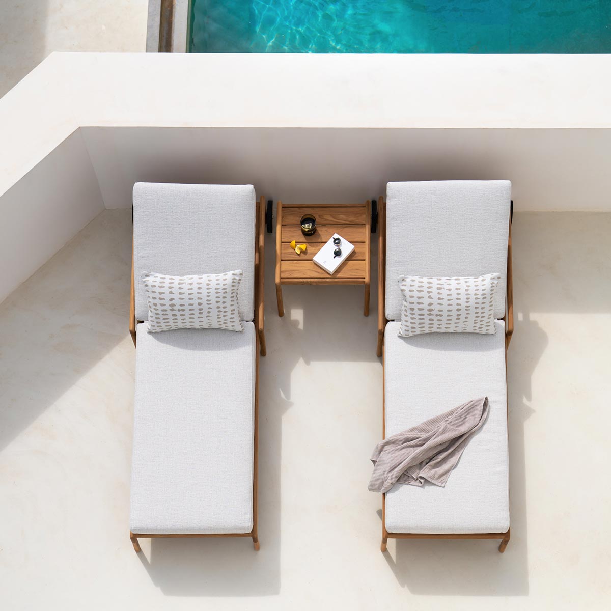 ethnicraft liegestuhl verstellbar 10256 lifestyle dicke polsterung pool 85757