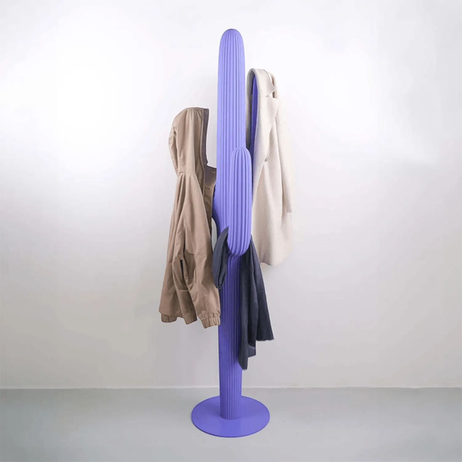 Qeeboo - Saguaro Kleiderständer blau violett