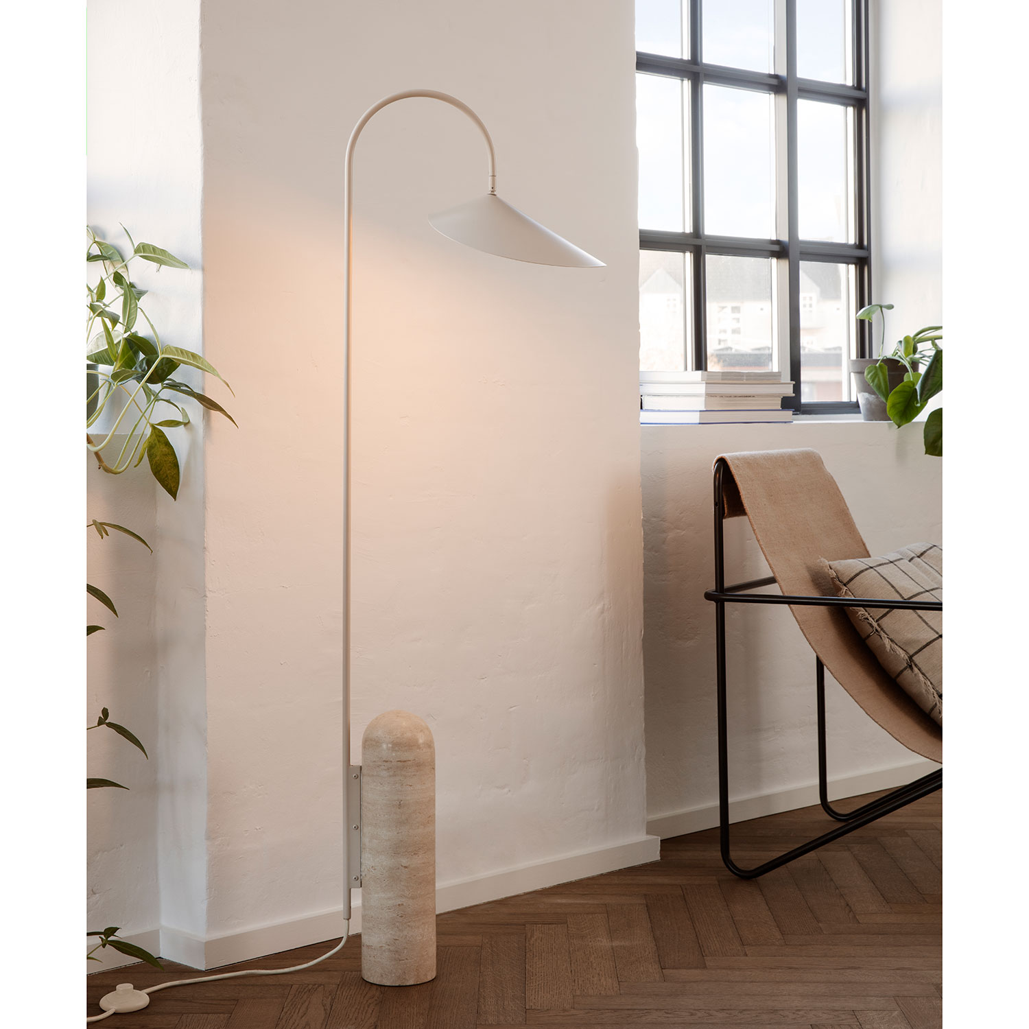 ferm living arum floor lamp cashmere wohnzimmer 60324