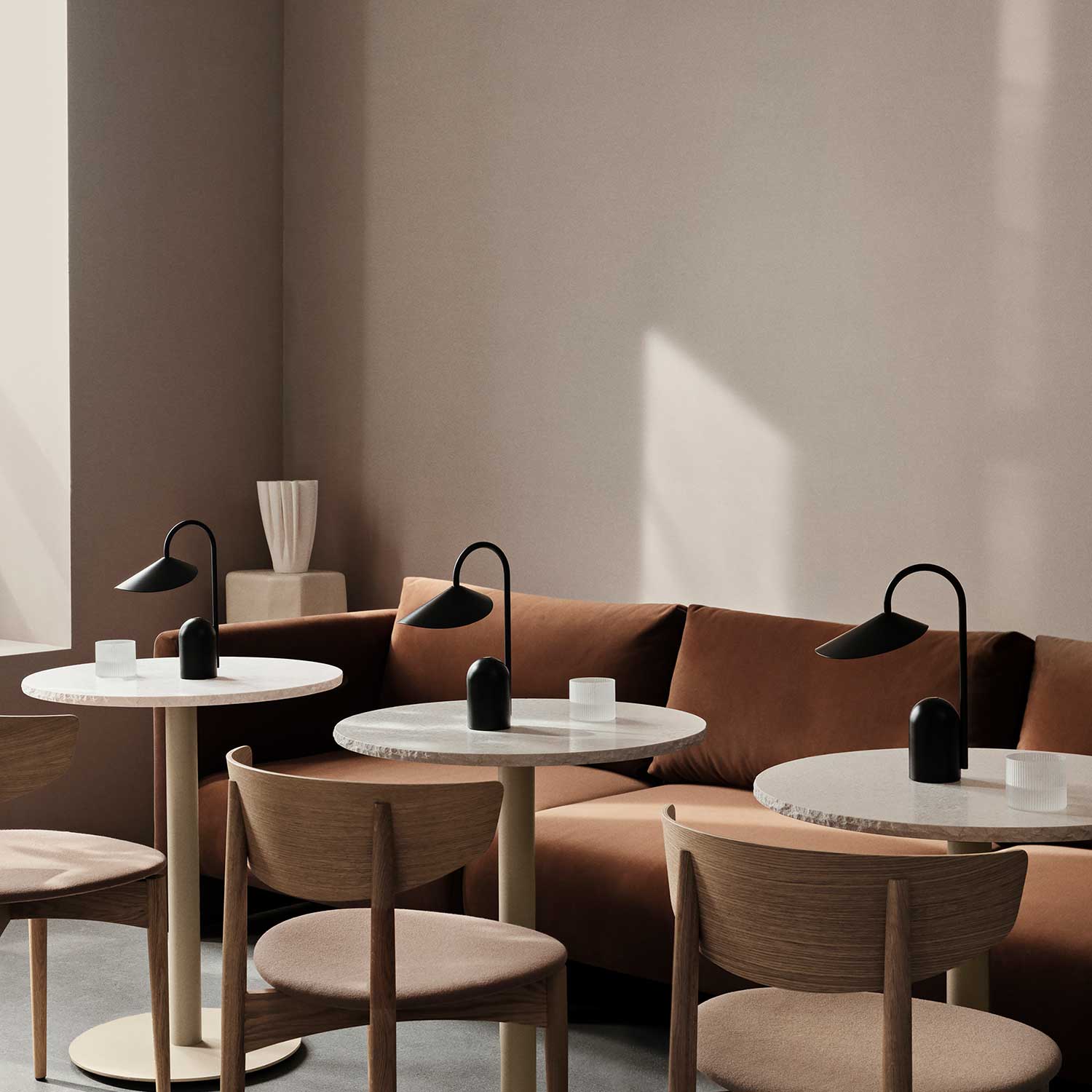 LED Lampe Schreibtischlicht Arum fermLIVING 101002