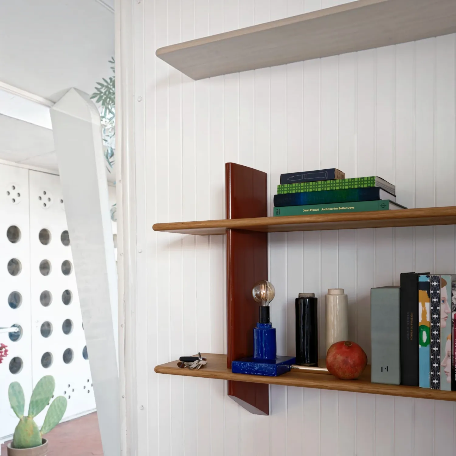 Vitra - Rayonnage Mural Eiche natur japanese red