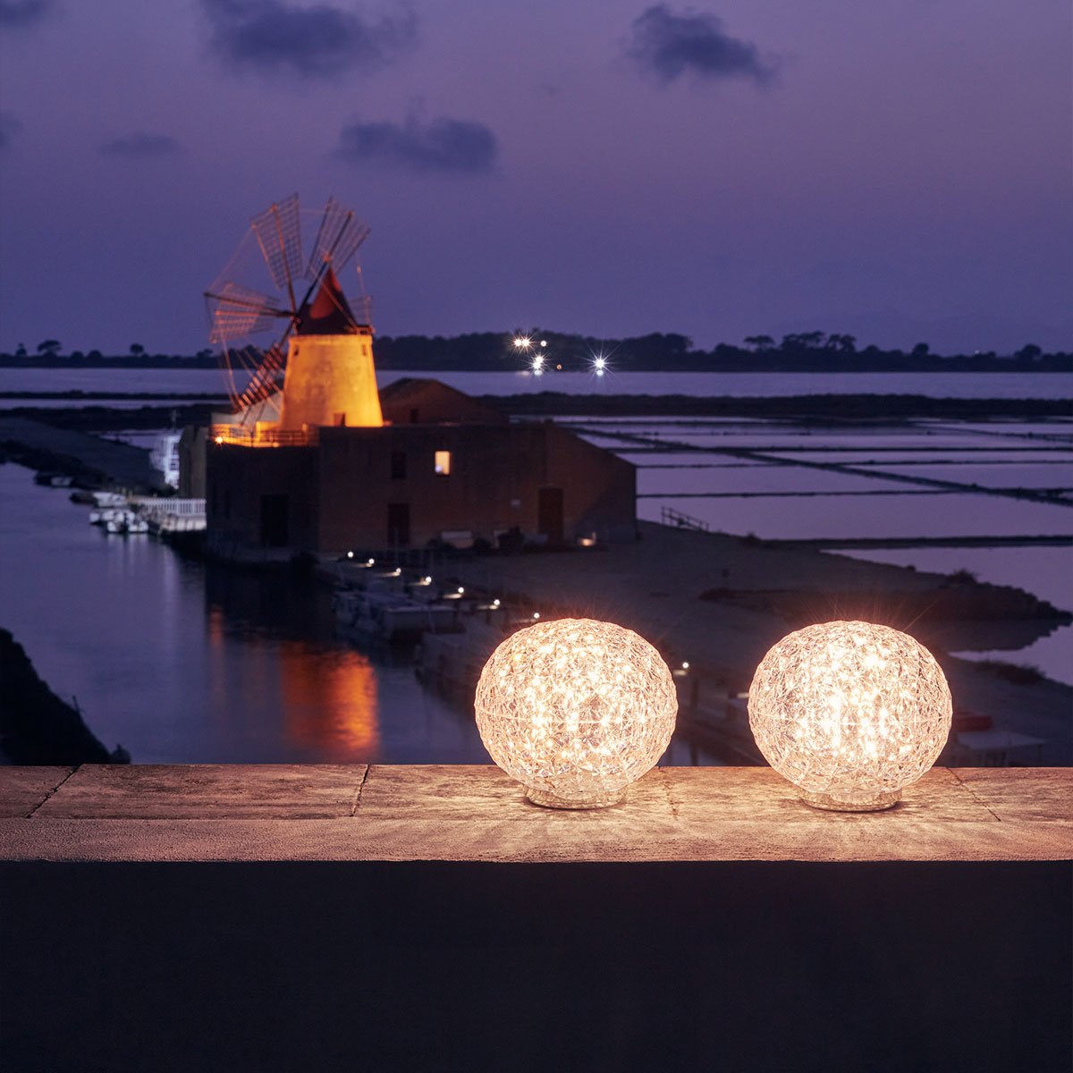 kartell mini planet tischleuchte 83784