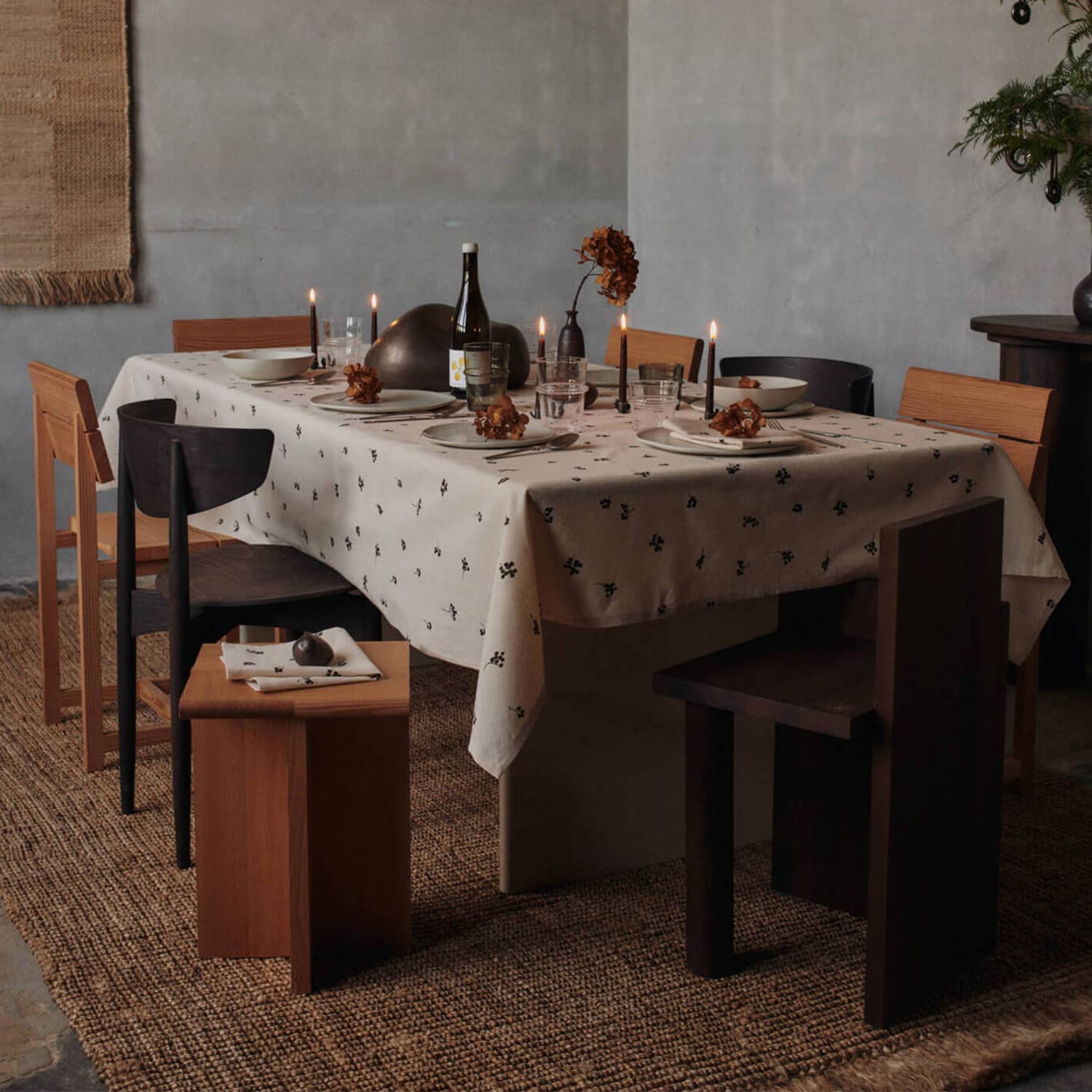 Ferm Living - Baies Servietten 4er-Set natur/dark chocolate