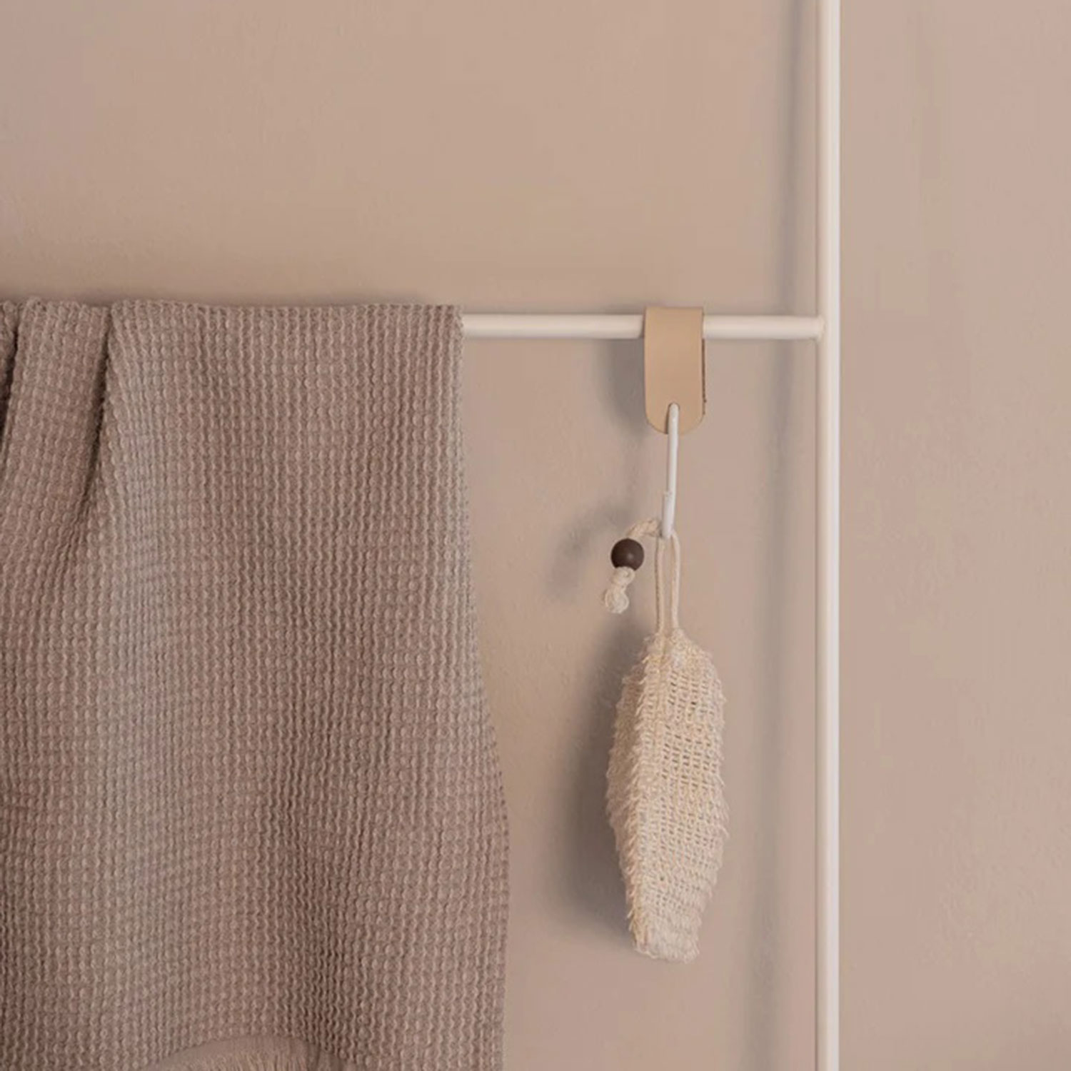 metallbude estina handtuchleiter weiss handtuecher 96705