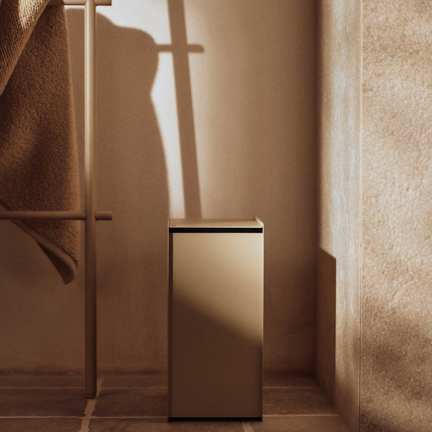 Ferm Living - Dora Handtuchleiter schwarz