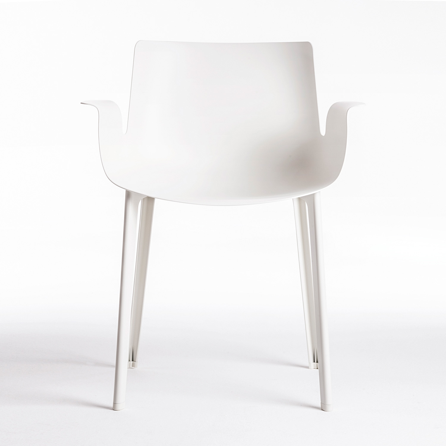 3 Piuma Stuhl wei front