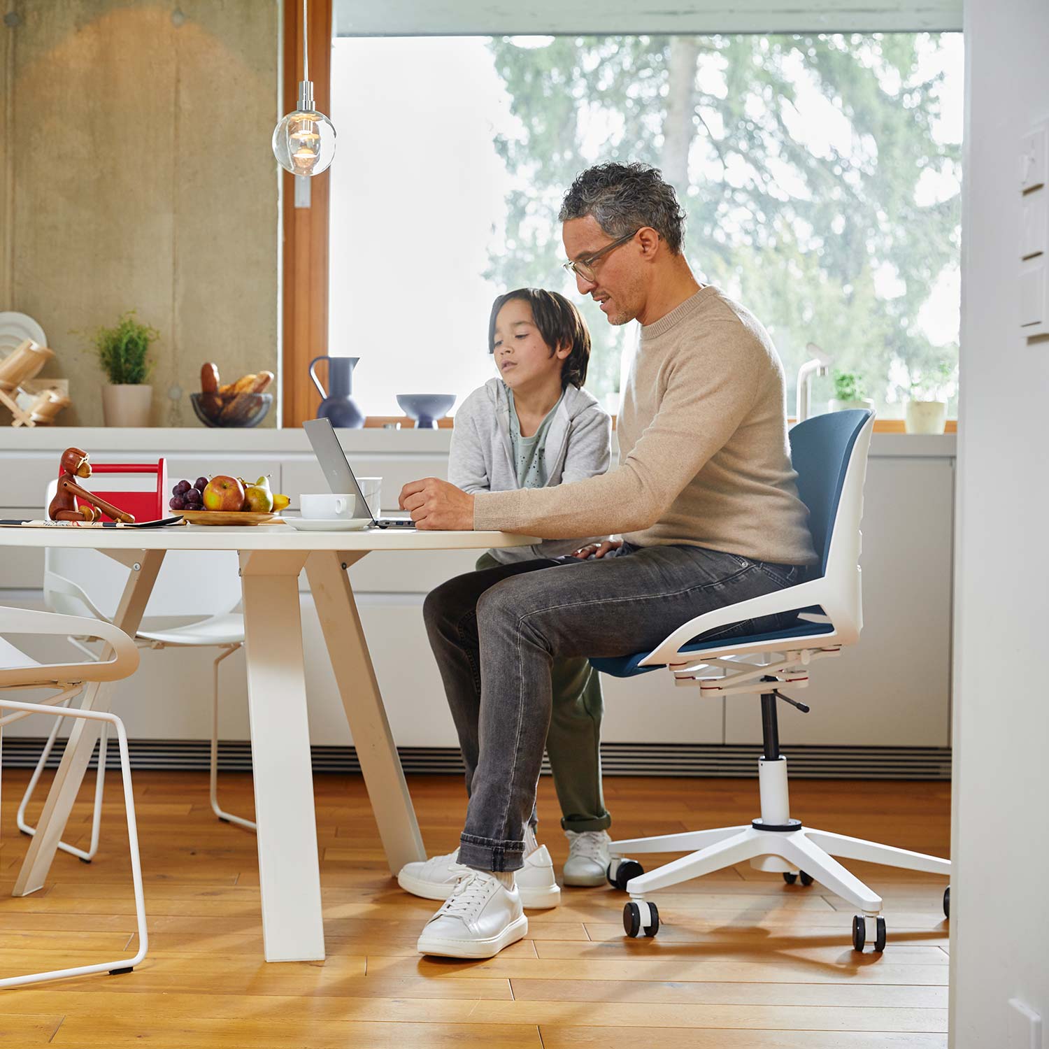 buerostuhl aeris numo task 86006