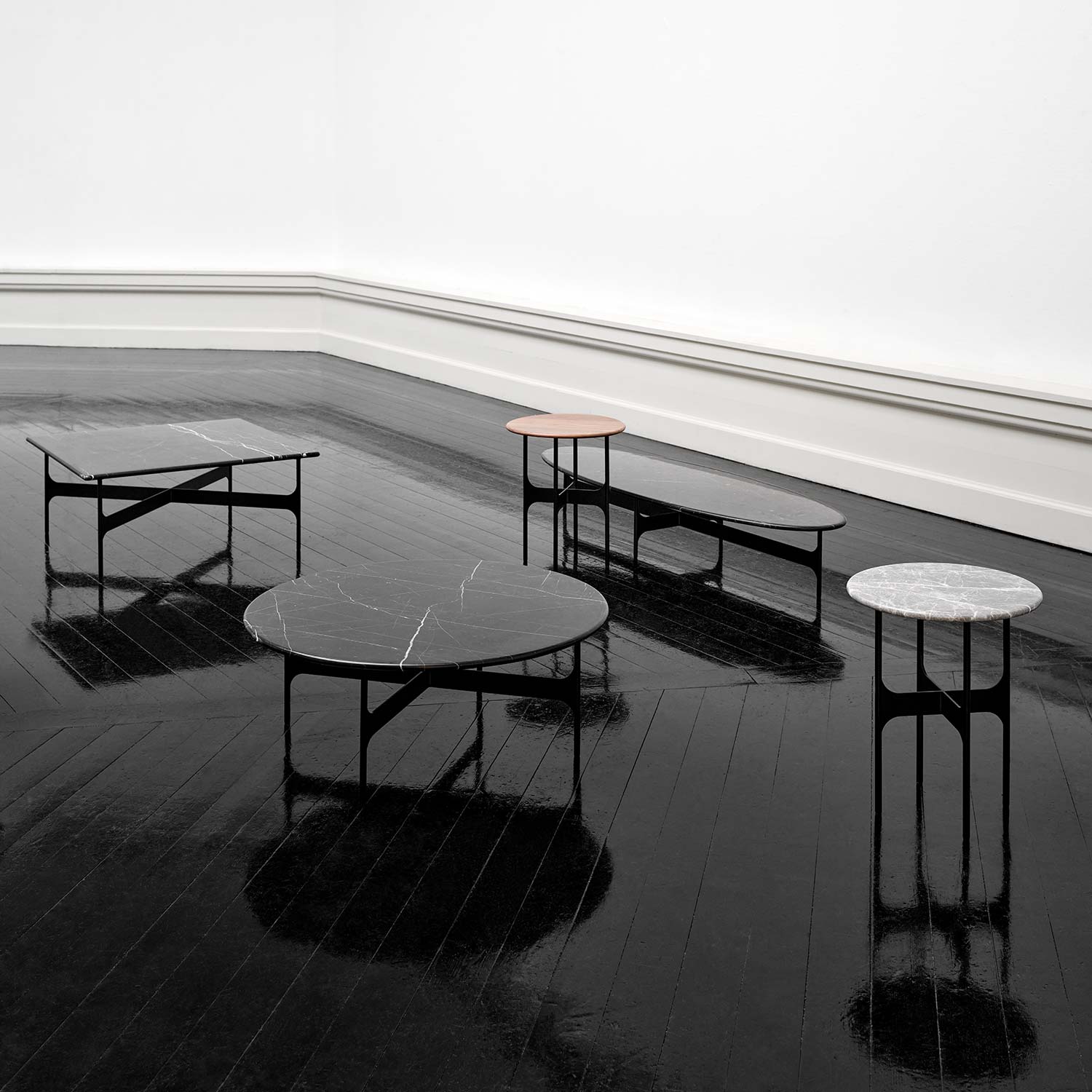 Floema tables family wendelbo 94102