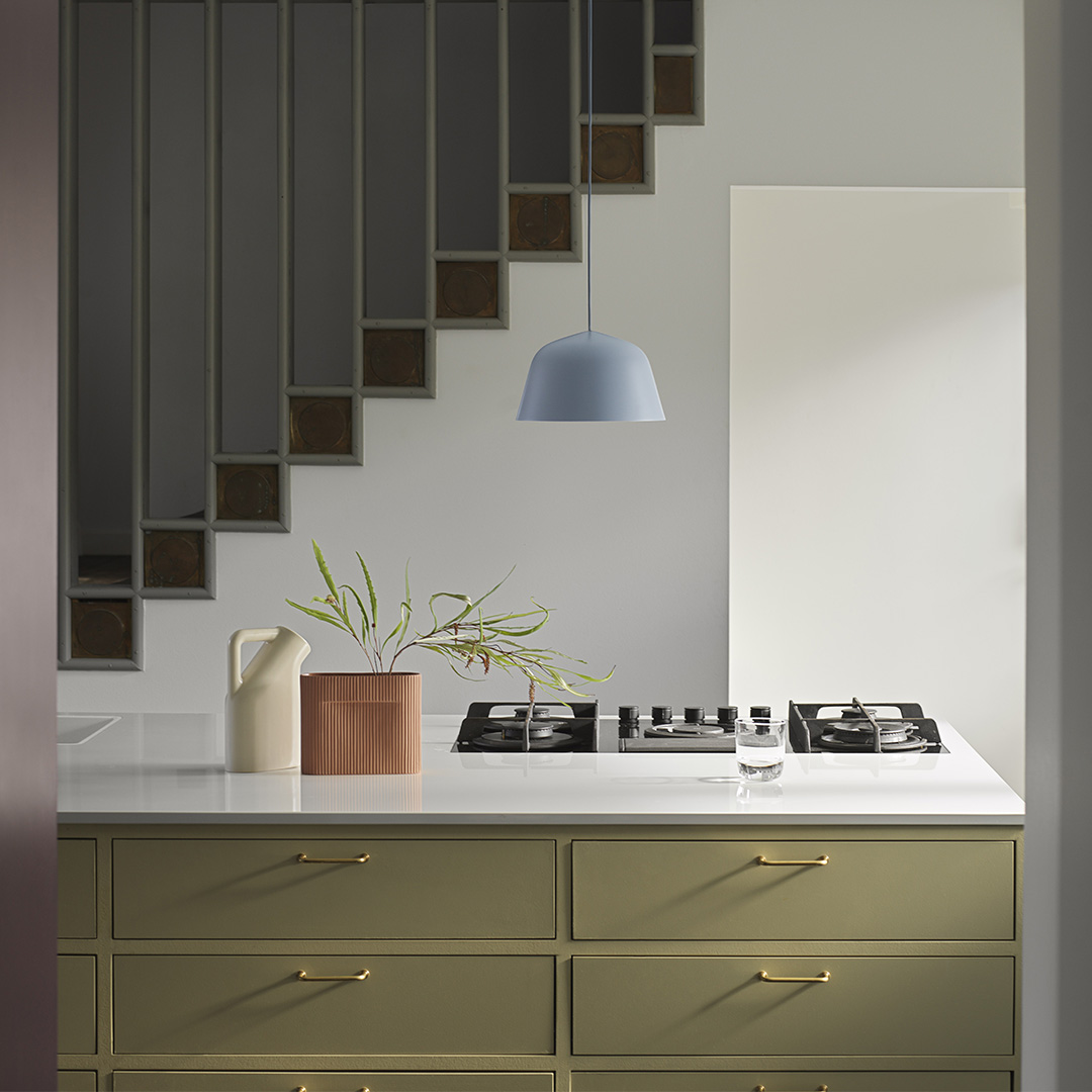 muuto ambit pendelleuchte light blue ridge vase 70886