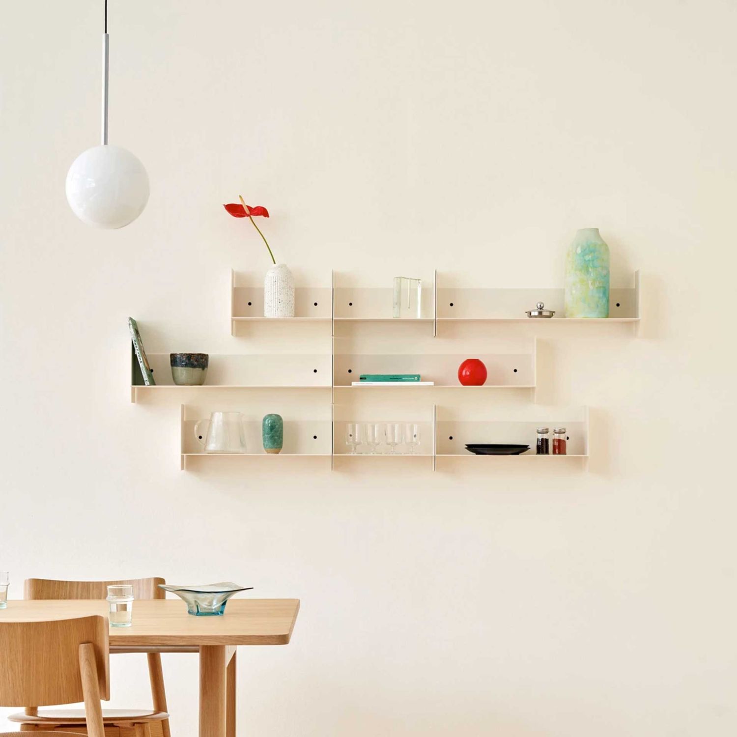 Tiptoe - PLI Wandregal 30 x 15 cm creme-weiß