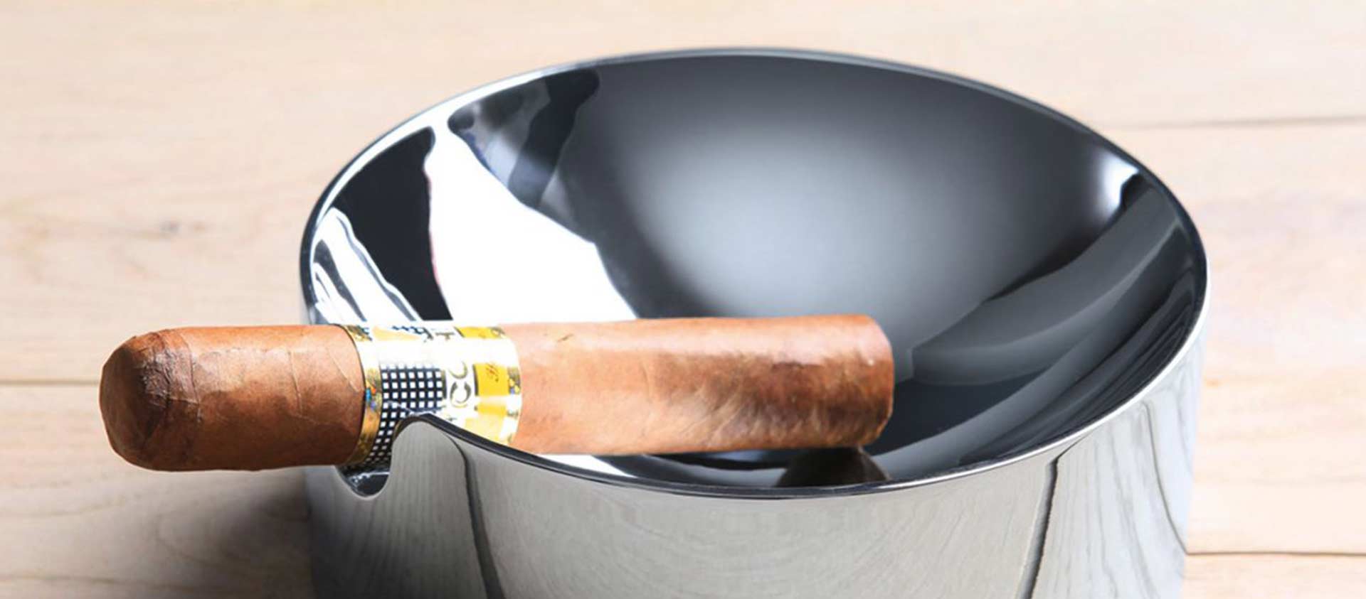 Kategorie Headerbanner Aschenbecher