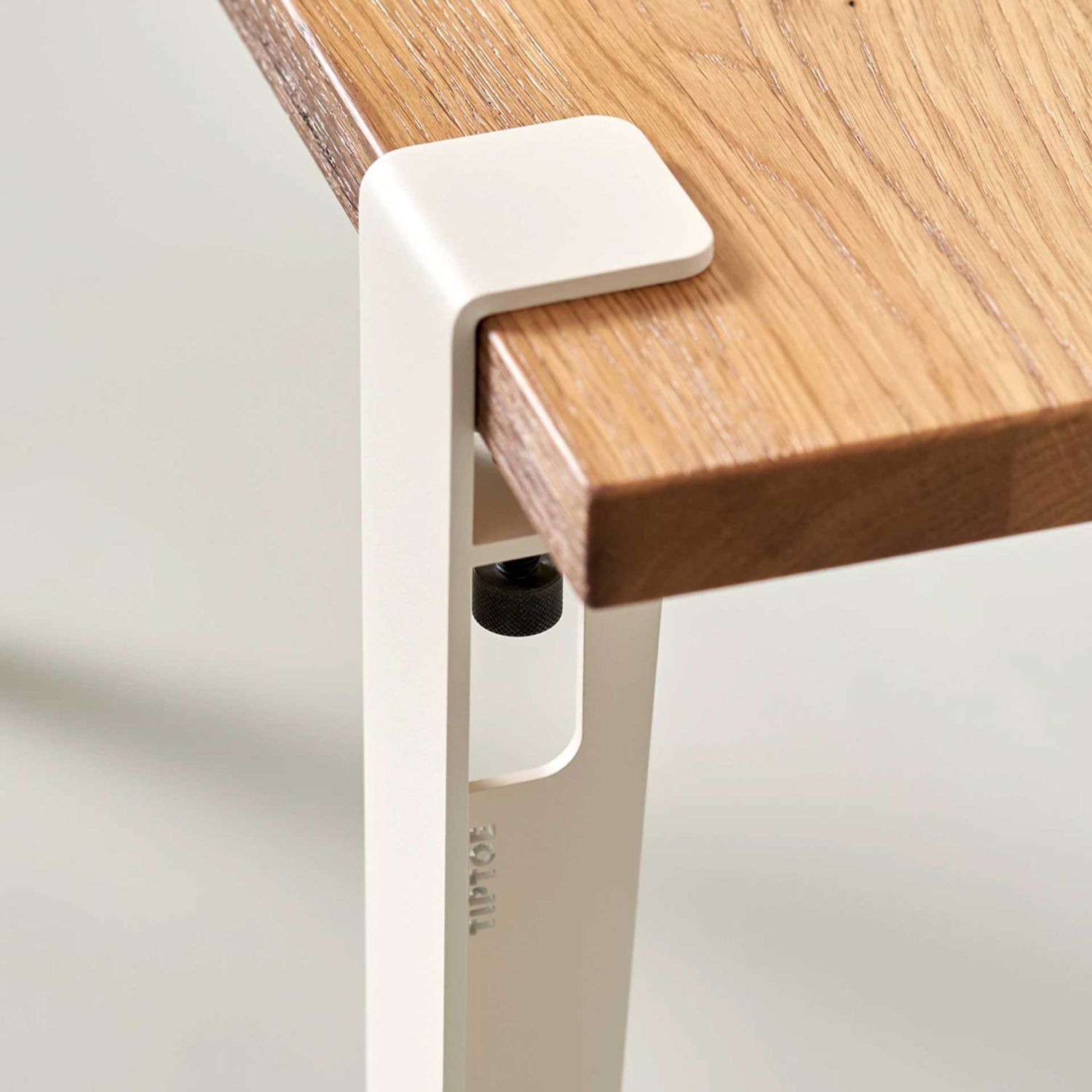 Tiptoe - Bartischbein 110 cm creme-weiß