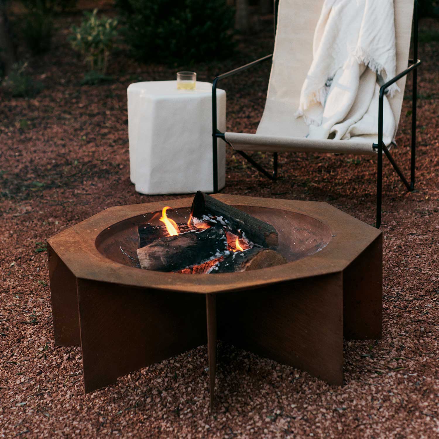 Ferm Living - Otte Feuerstelle