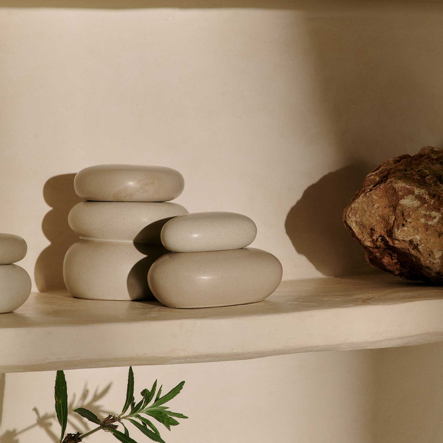 Ferm Living - Pebble Box mittel sand