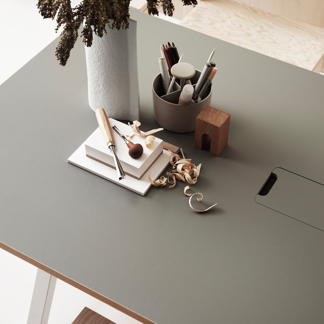 string konferenztisch titel 57185